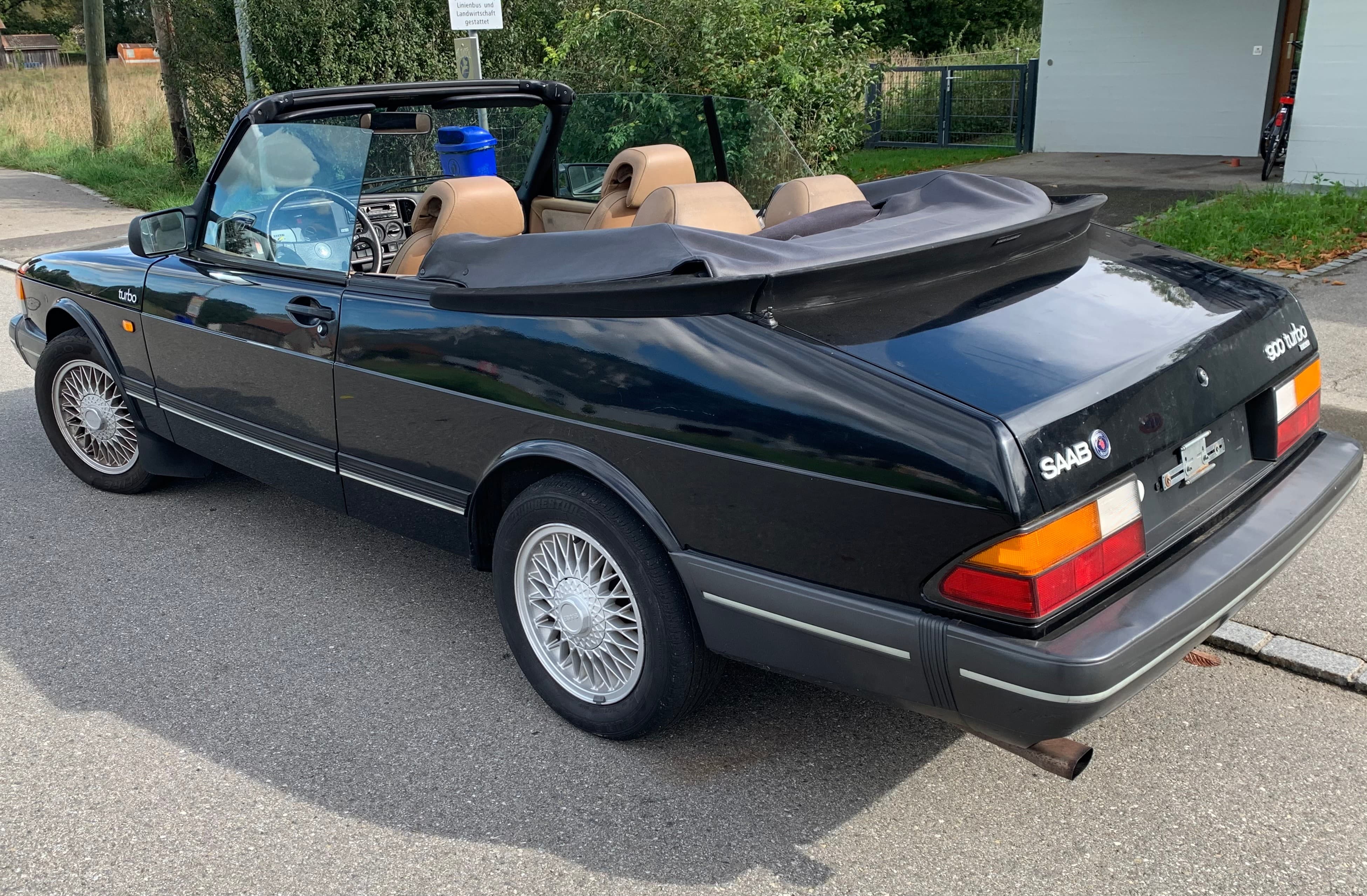SAAB 900 Turbo 16 Cabrio - Bild 2