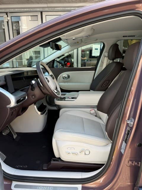 HYUNDAI Ioniq 9 Calligraphy 4WD - Bild 10