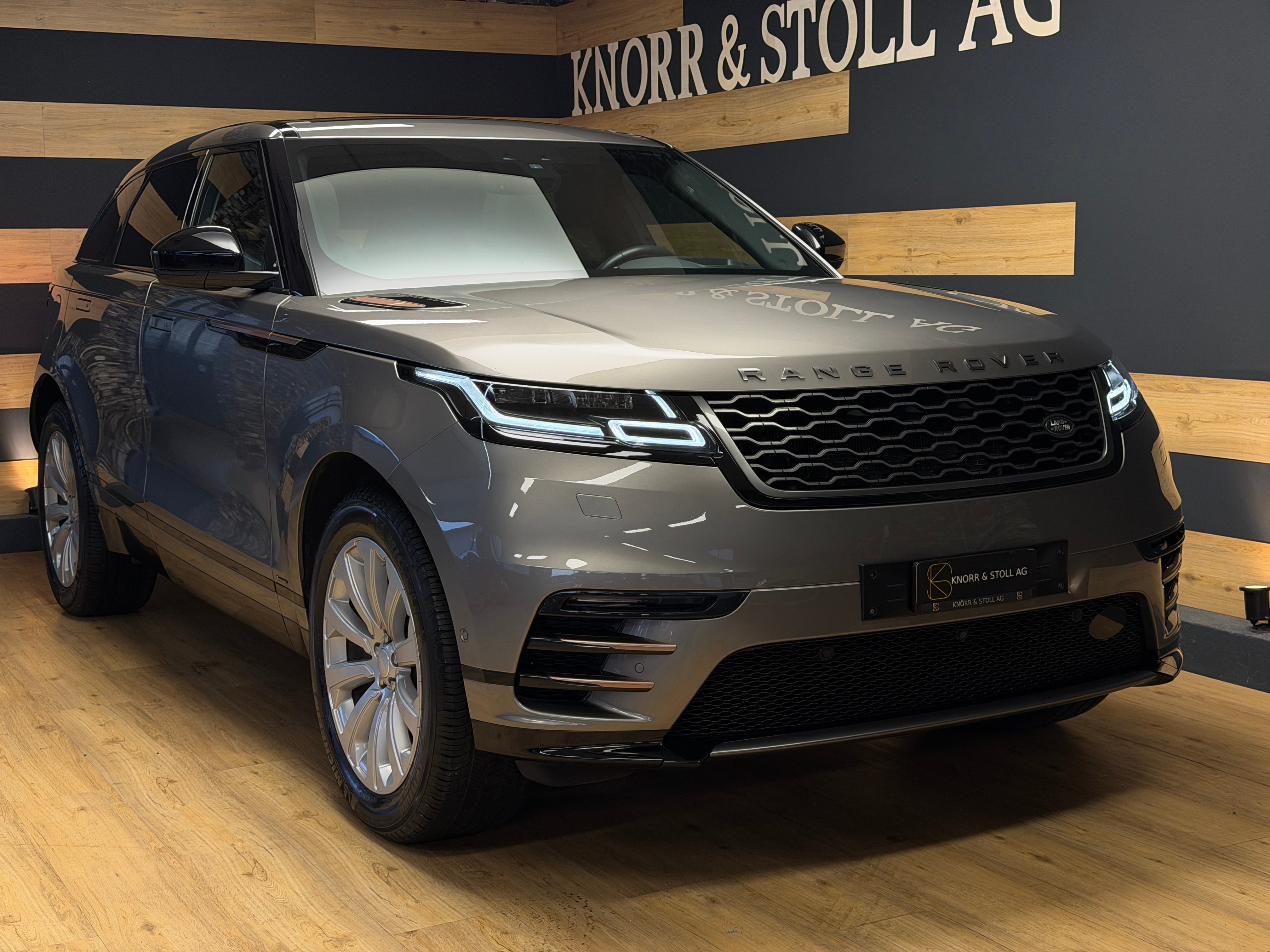 LAND ROVER Range Rover Velar R-Dynamic P 250 HSE Automatic - Bild 2
