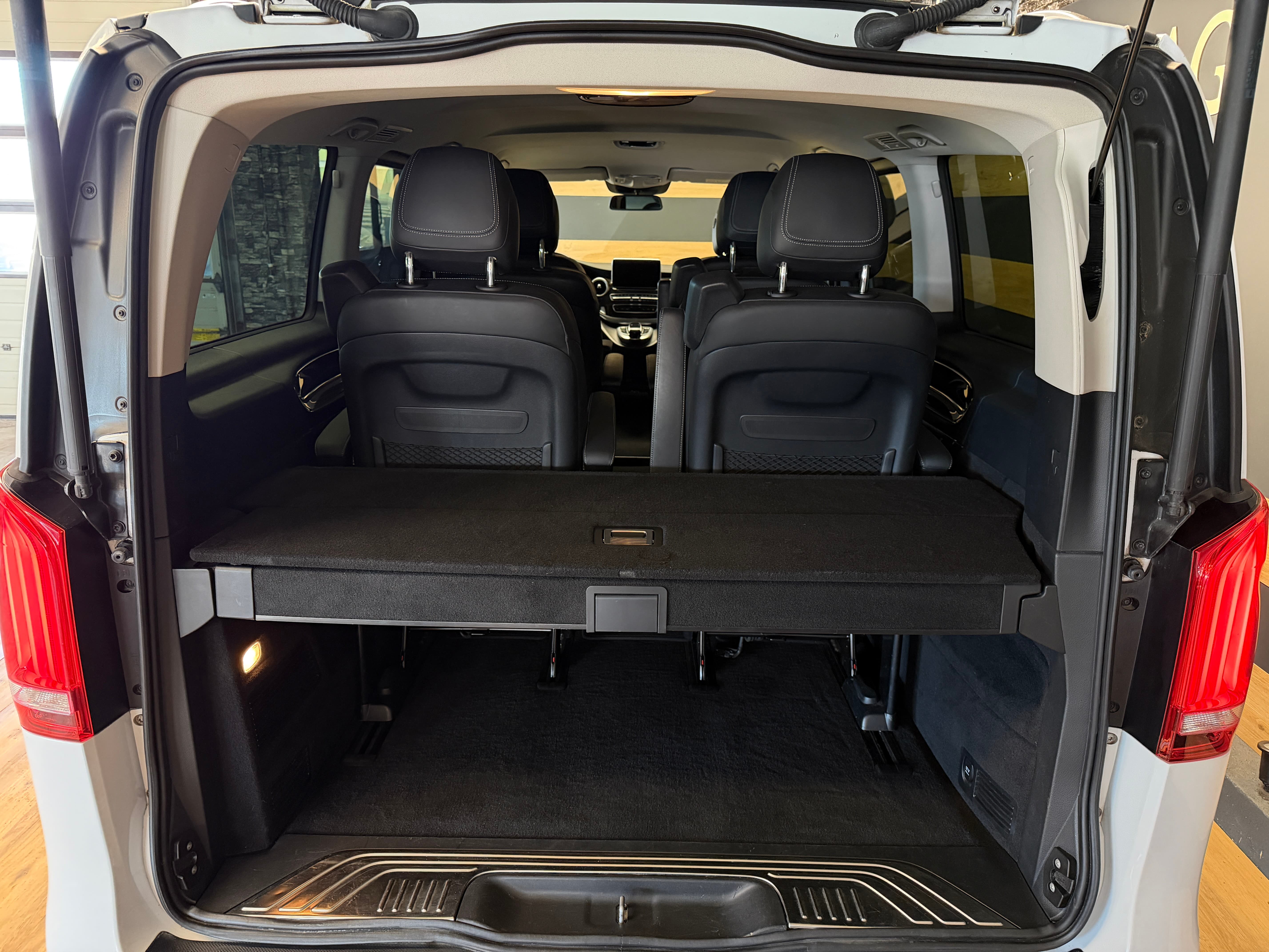 MERCEDES-BENZ V 250 d Avantgarde Lang 4Matic 7G-Tronic *AHK* - Bild 9