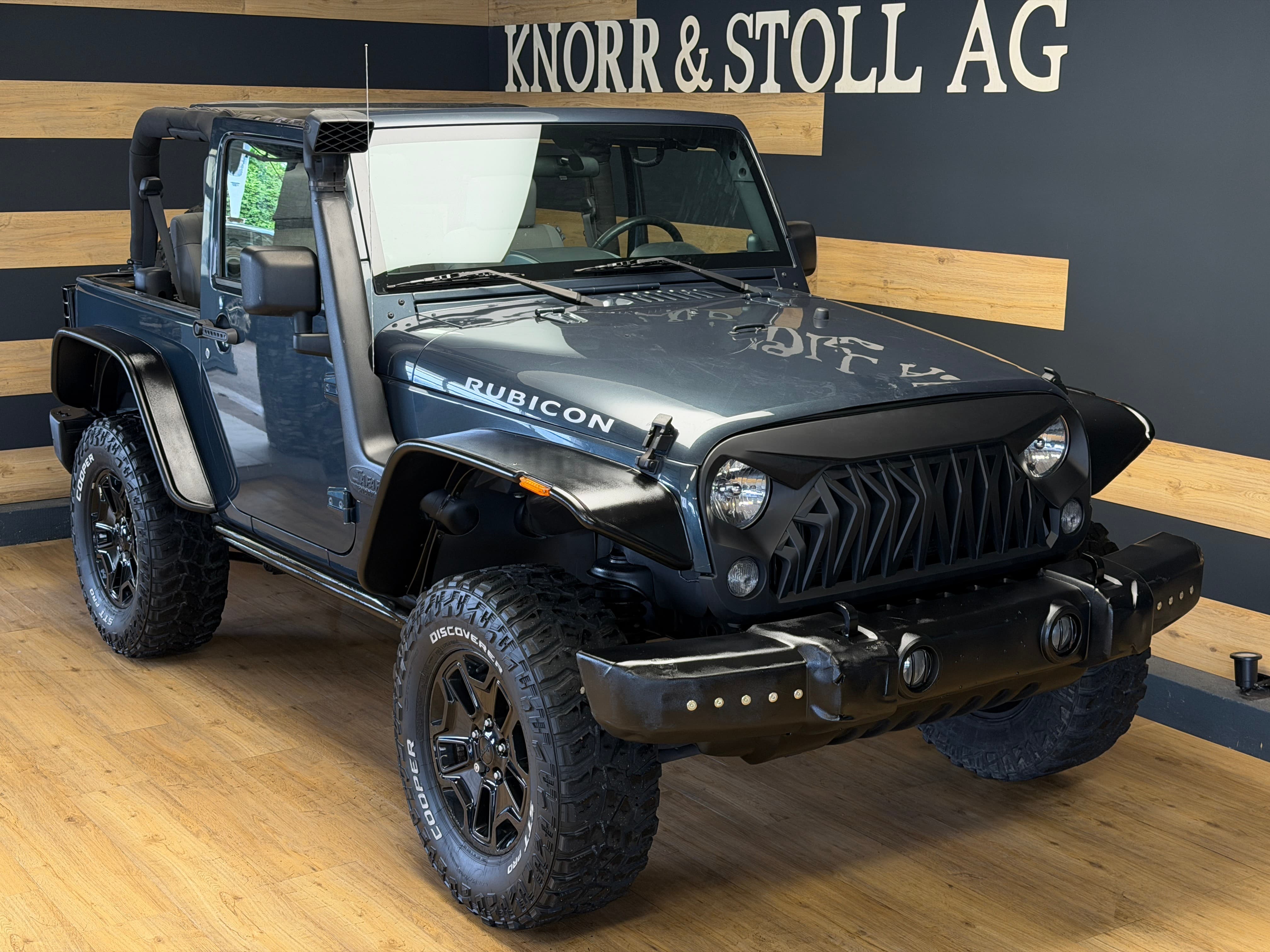 JEEP Wrangler 3.8 Unlimited Rubicon Sahara Automatic - Bild 4