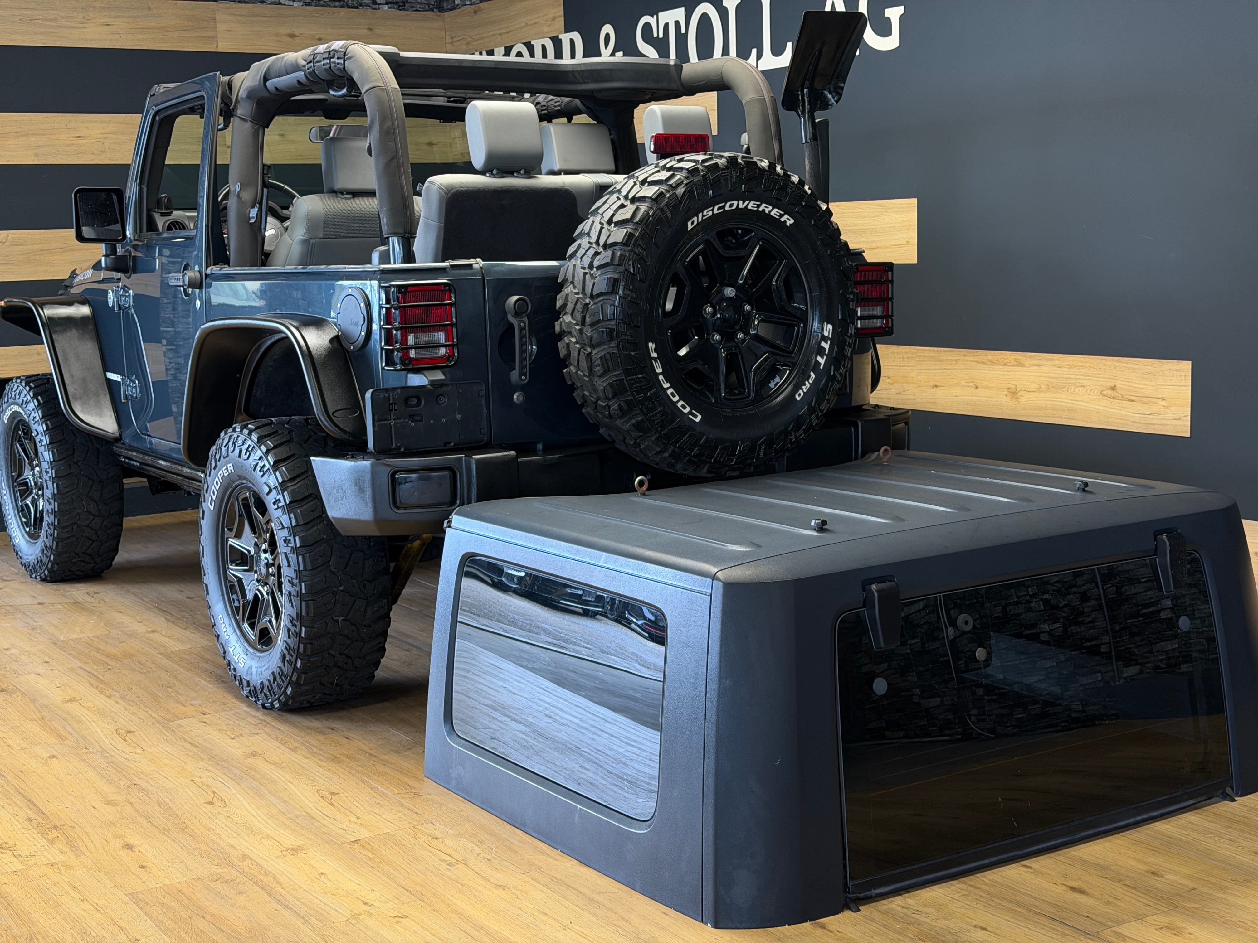 JEEP Wrangler 3.8 Unlimited Rubicon Sahara Automatic - Bild 17