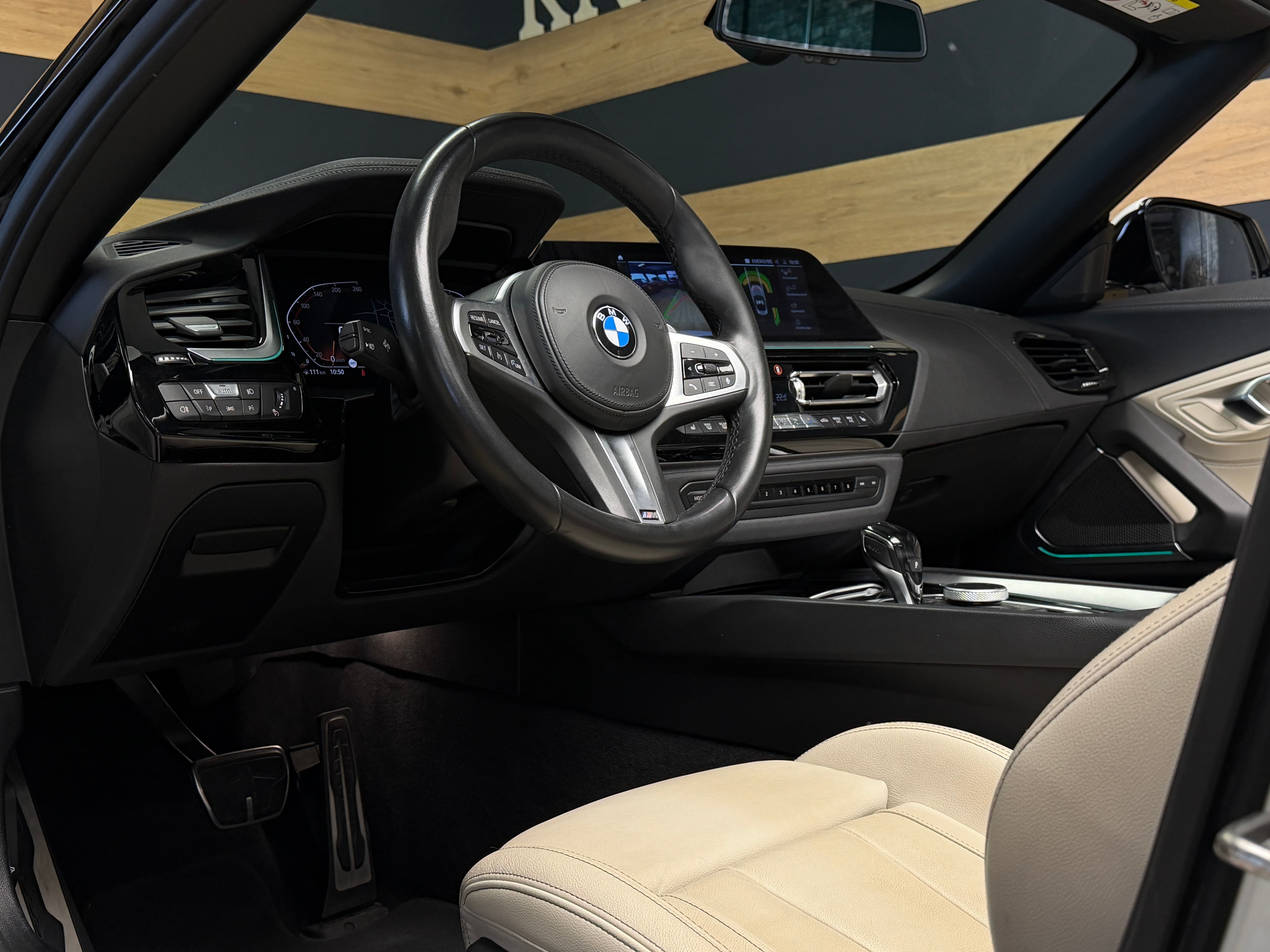 BMW Z4 sDrive 20i M Sport Steptronic - Bild 13