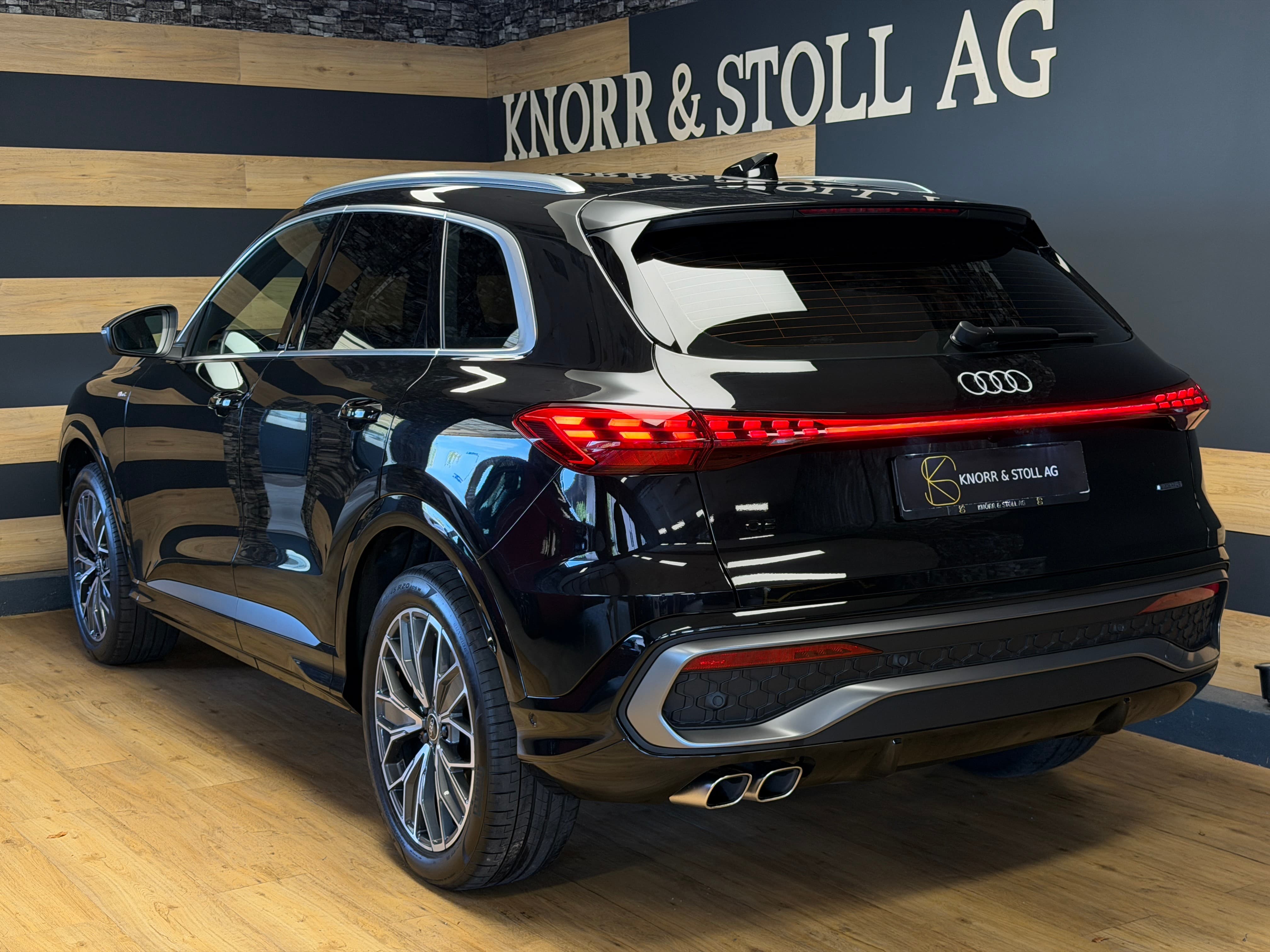 AUDI Q5 Sportback 40 TDI S line quattro S-tronic - Bild 6