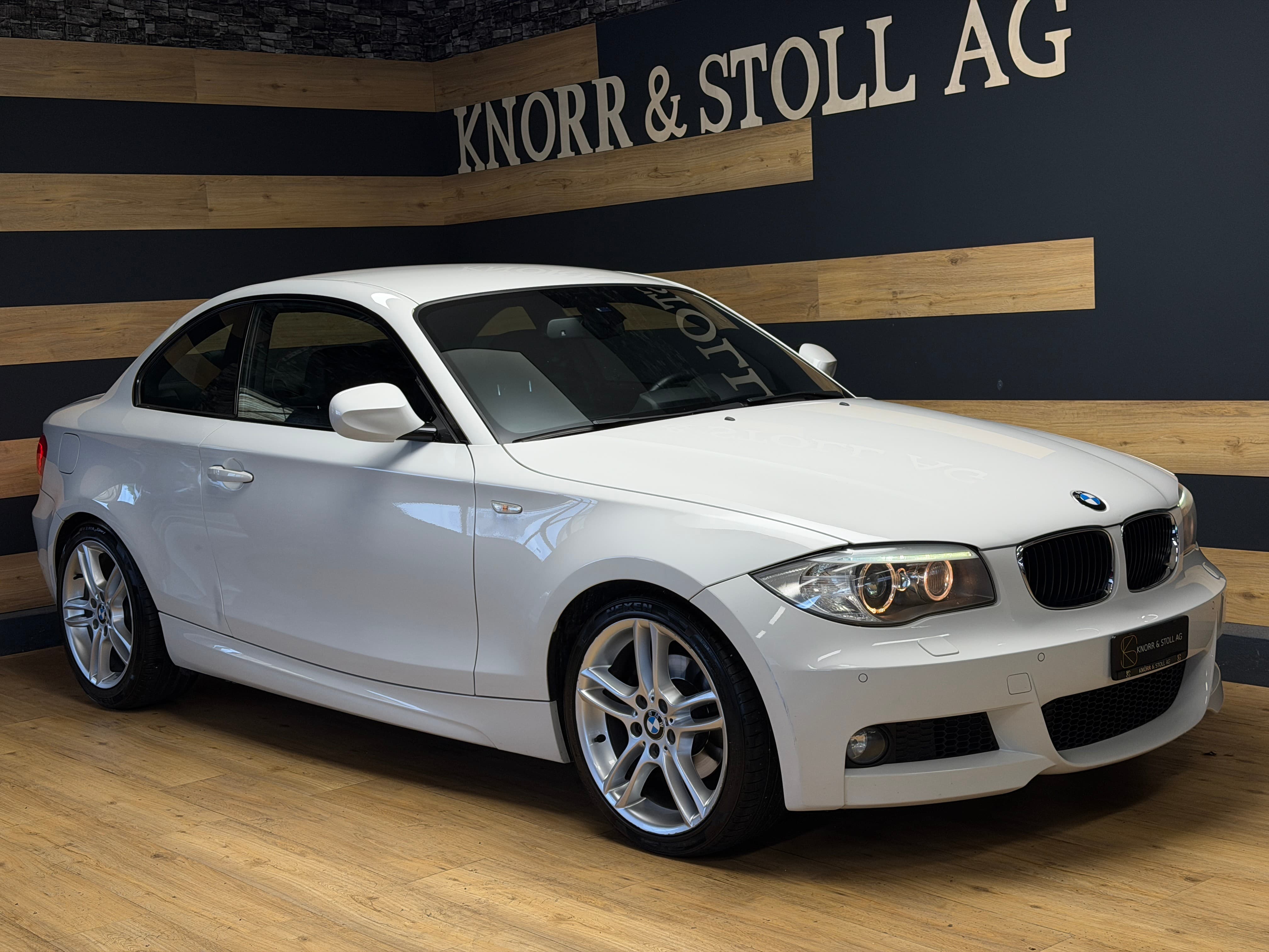 BMW 125i Coupé M-SPORT Steptronic - Bild 2
