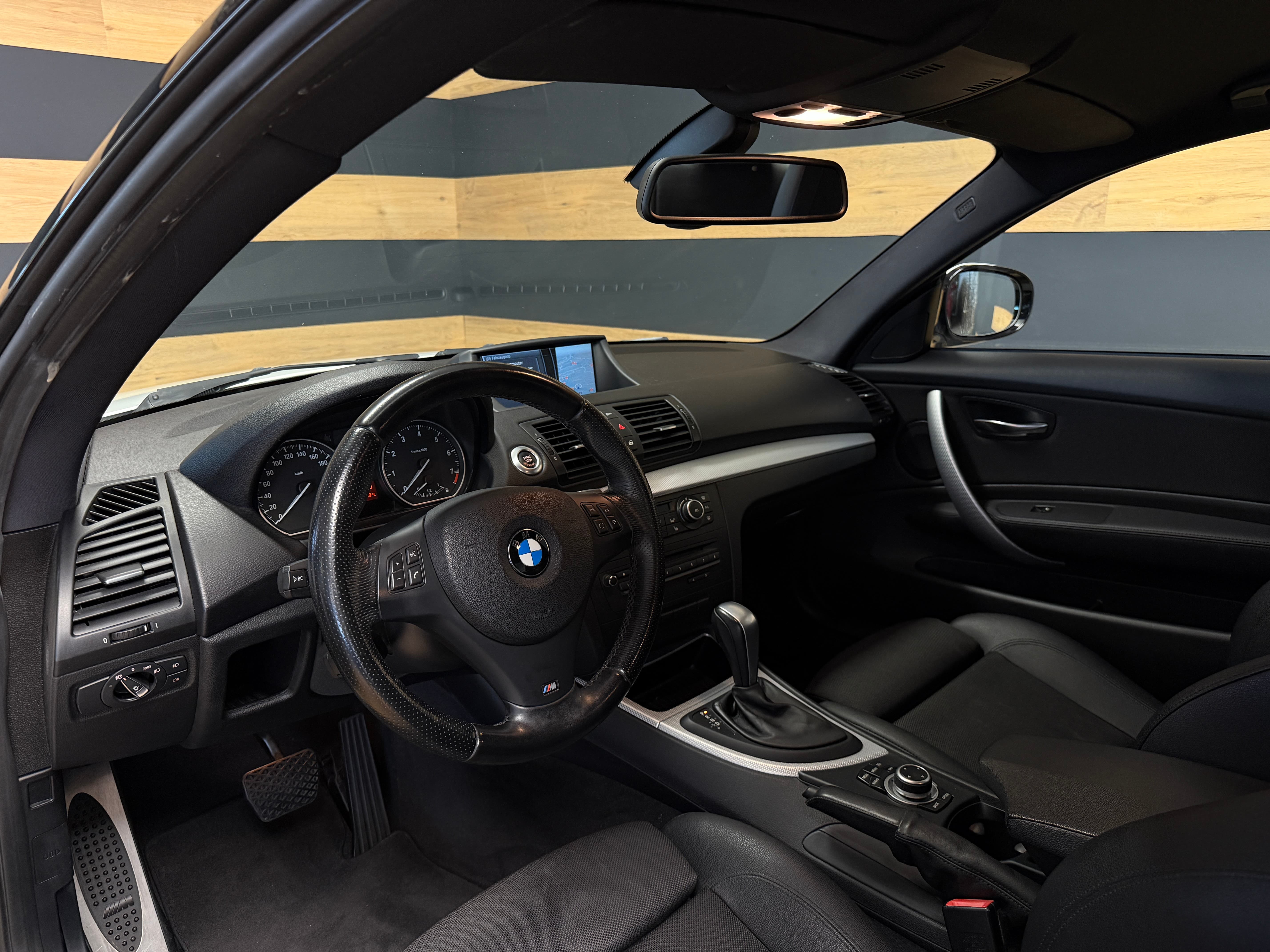 BMW 125i Coupé M-SPORT Steptronic - Bild 18