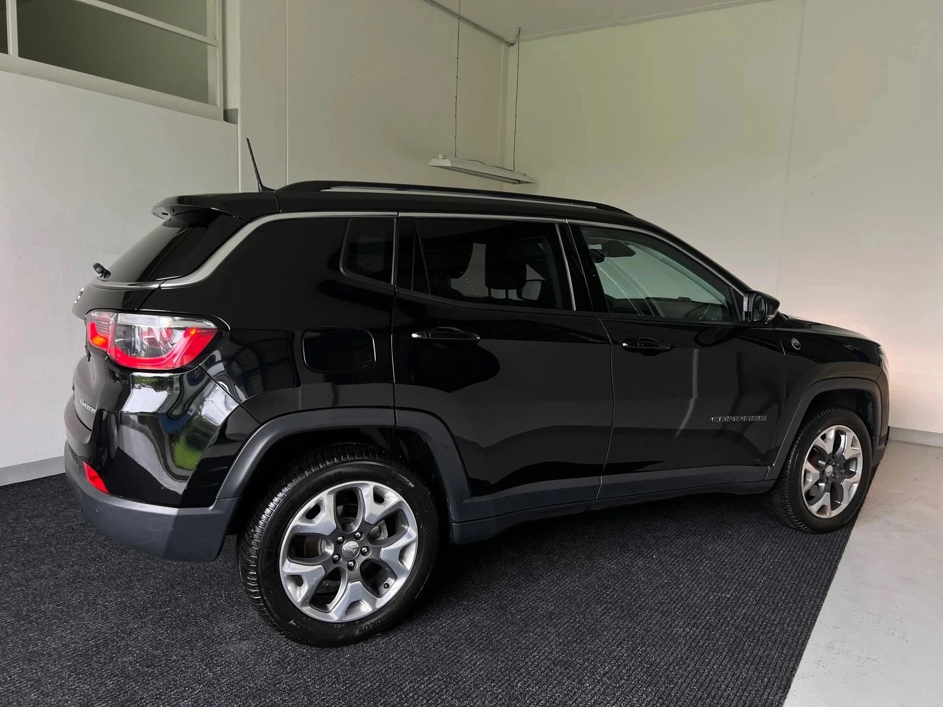 JEEP Compass 2.0CRD Limited AWD 9ATX - Bild 7
