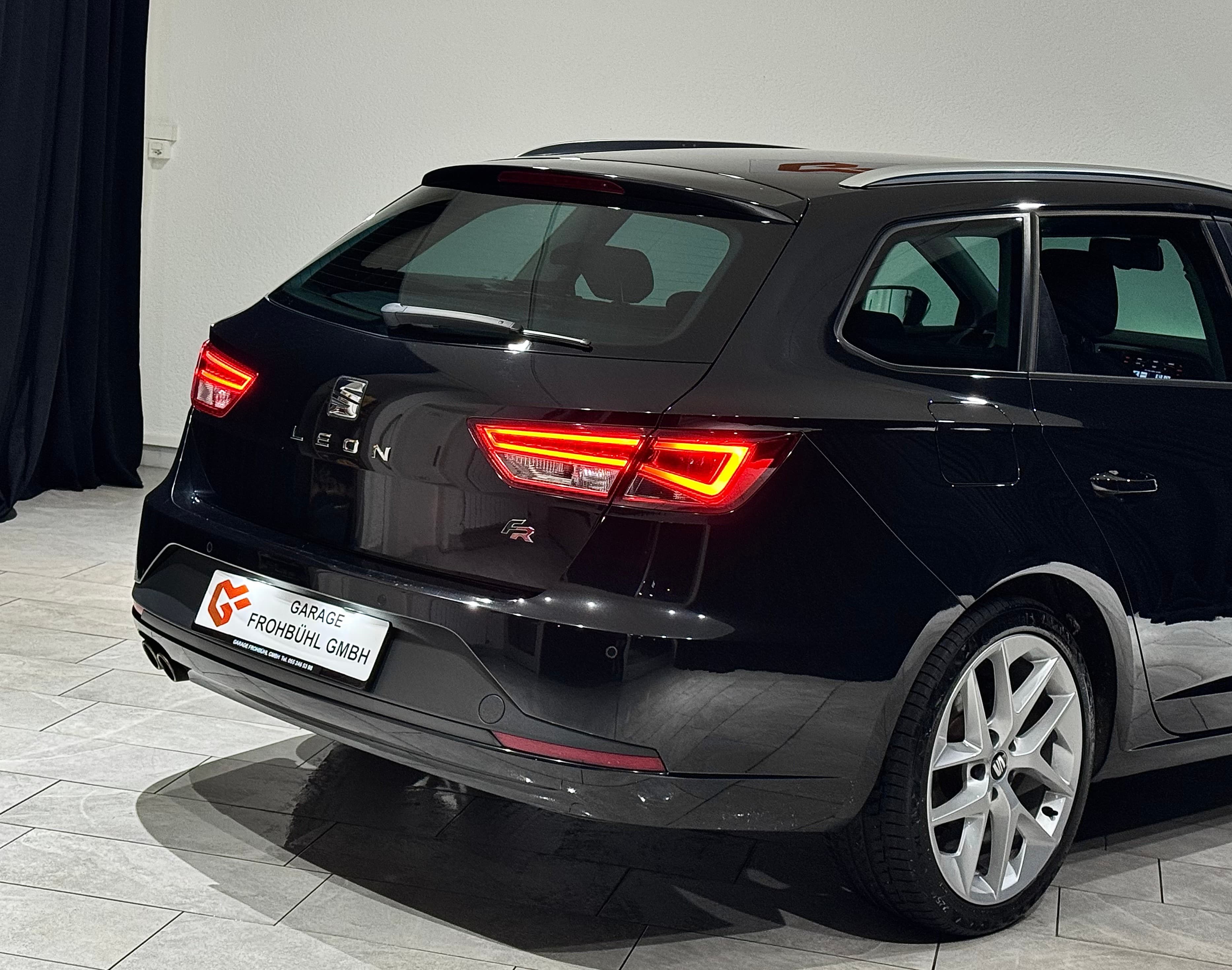 SEAT Leon ST 2.0 TDI FR - Bild 8