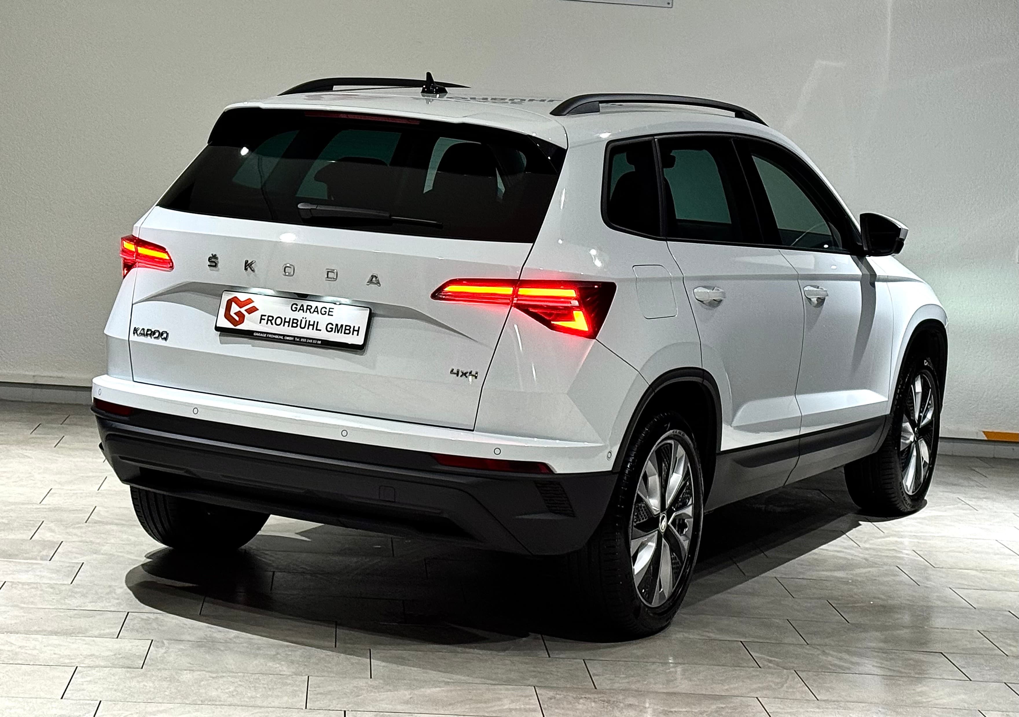 SKODA Karoq 2.0 TDI CR Style 4x4 DSG | AHK 2100Kg | 1.Hand - Bild 5