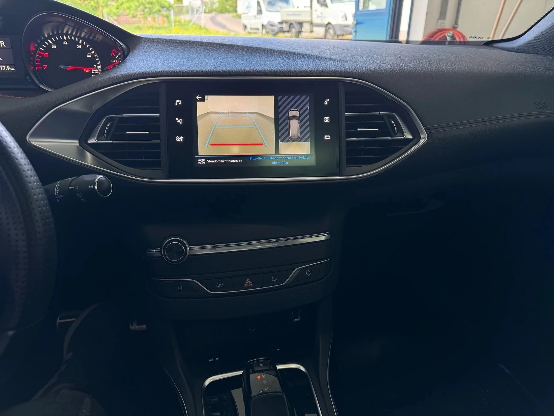 PEUGEOT 308 SW 1.6 THP GT EAT8 - Bild 13