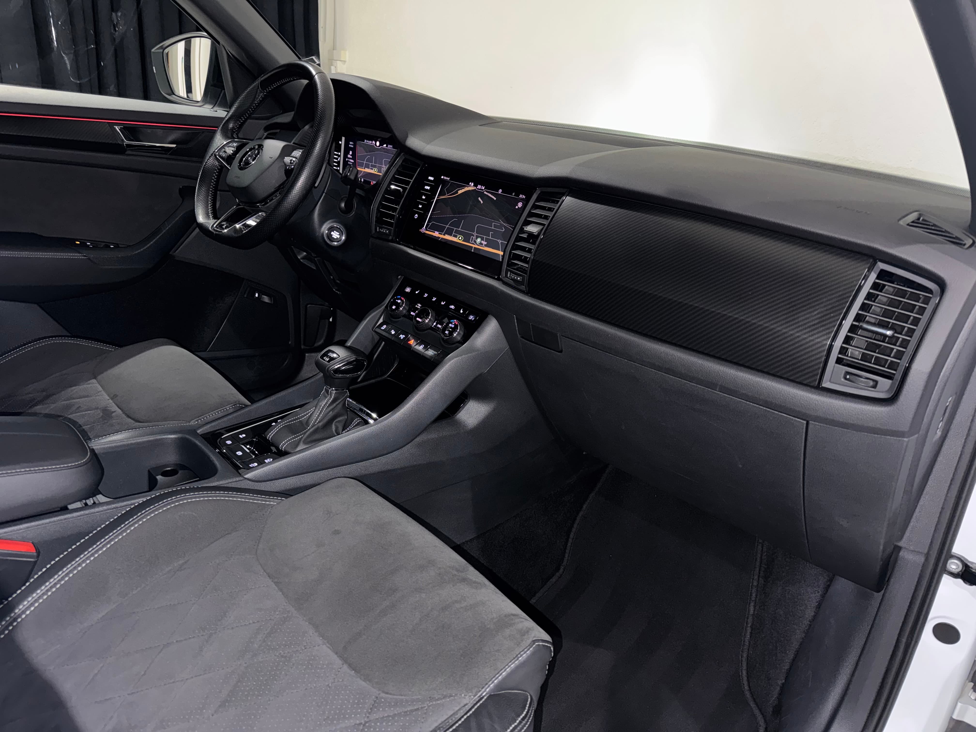 SKODA Kodiaq 2.0 TSI 4x4 Sport Line | CH | 7Plätzer | - Bild 18