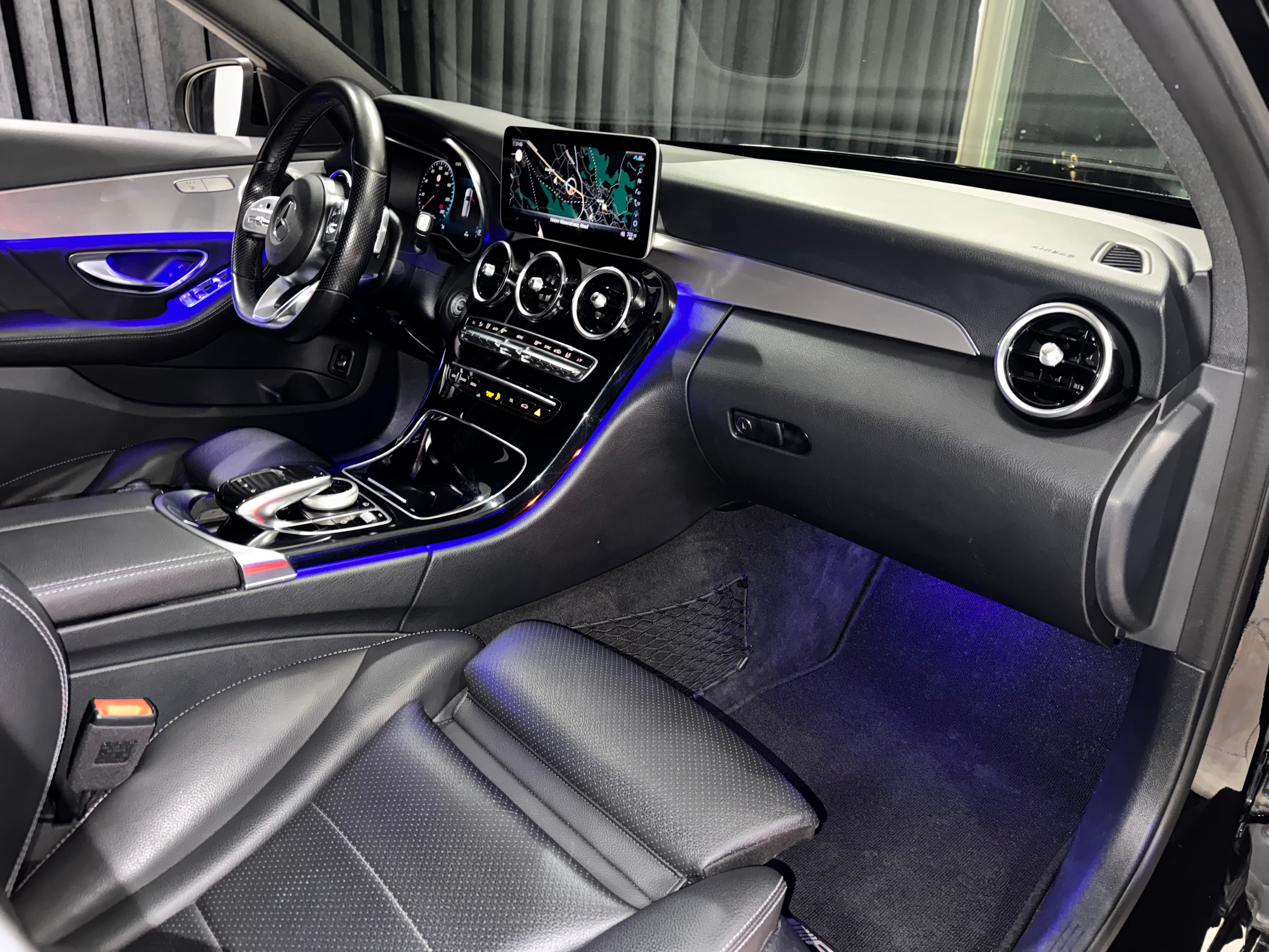 MERCEDES-BENZ C 200 Swiss Star AMG Line 4M 9G-Tronic | CH | - Bild 15