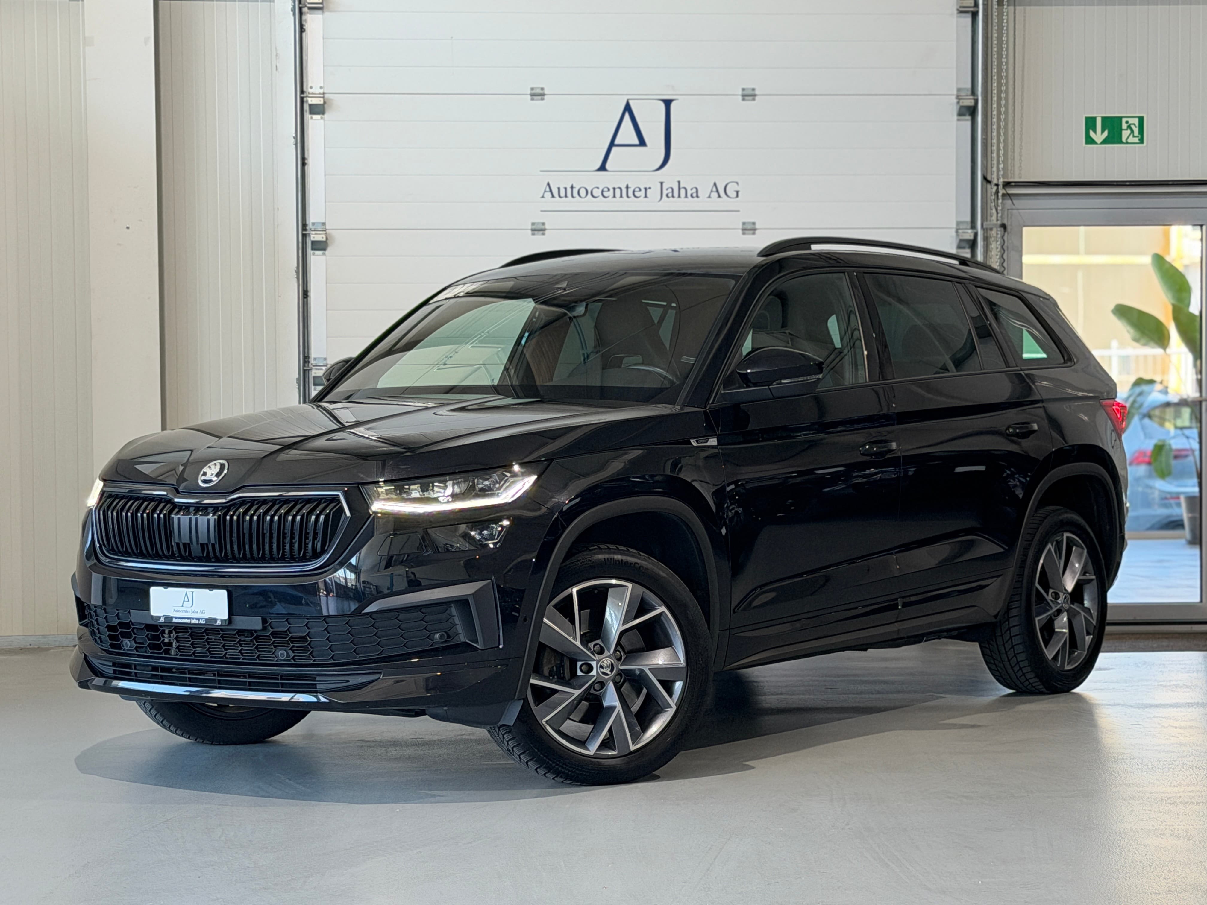 SKODA Kodiaq 2.0 TSI 4x4 SportLine (CH) Facelift! - Bild 1