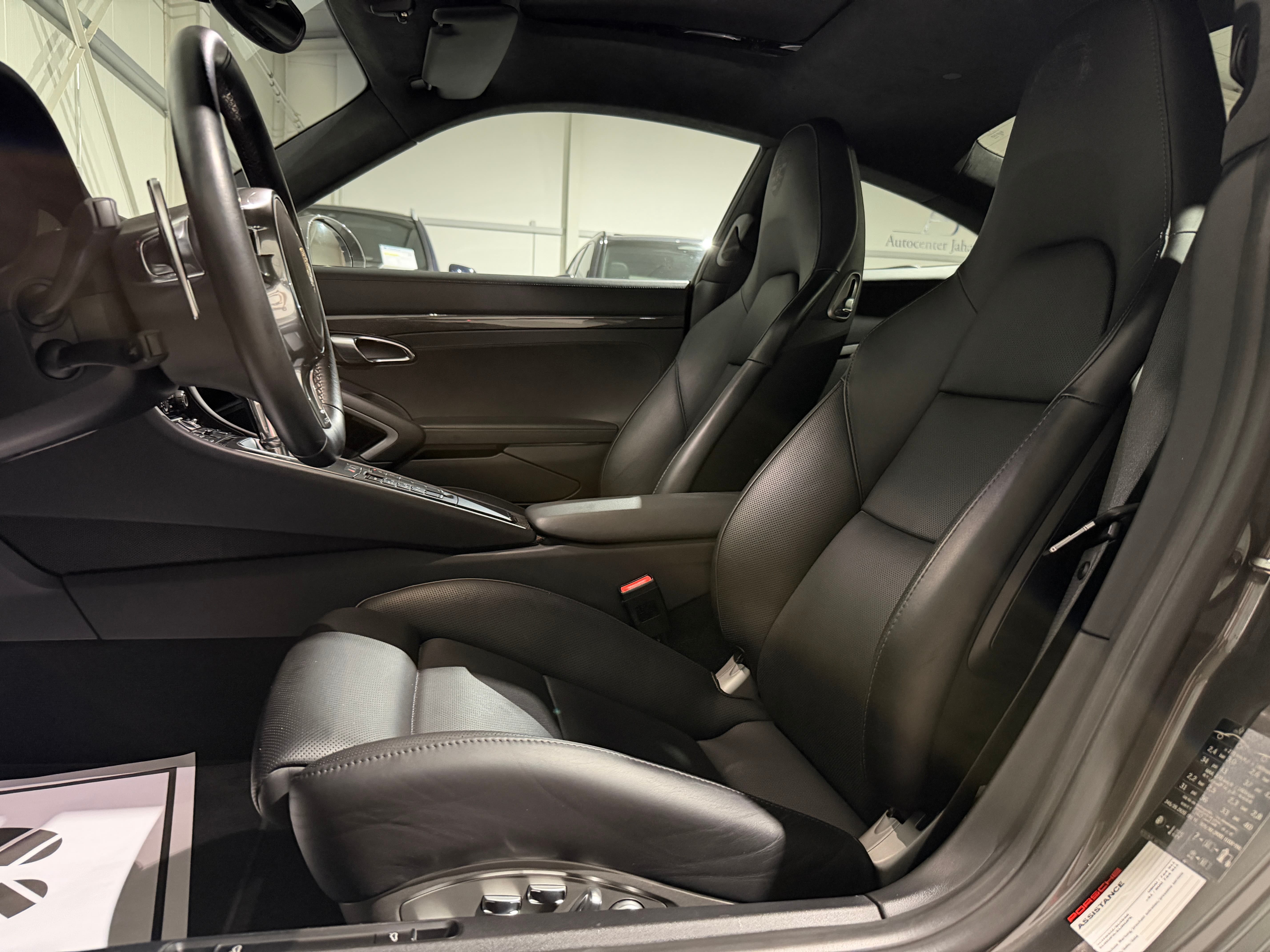 PORSCHE 911 Turbo S PDK (CH) - Bild 15