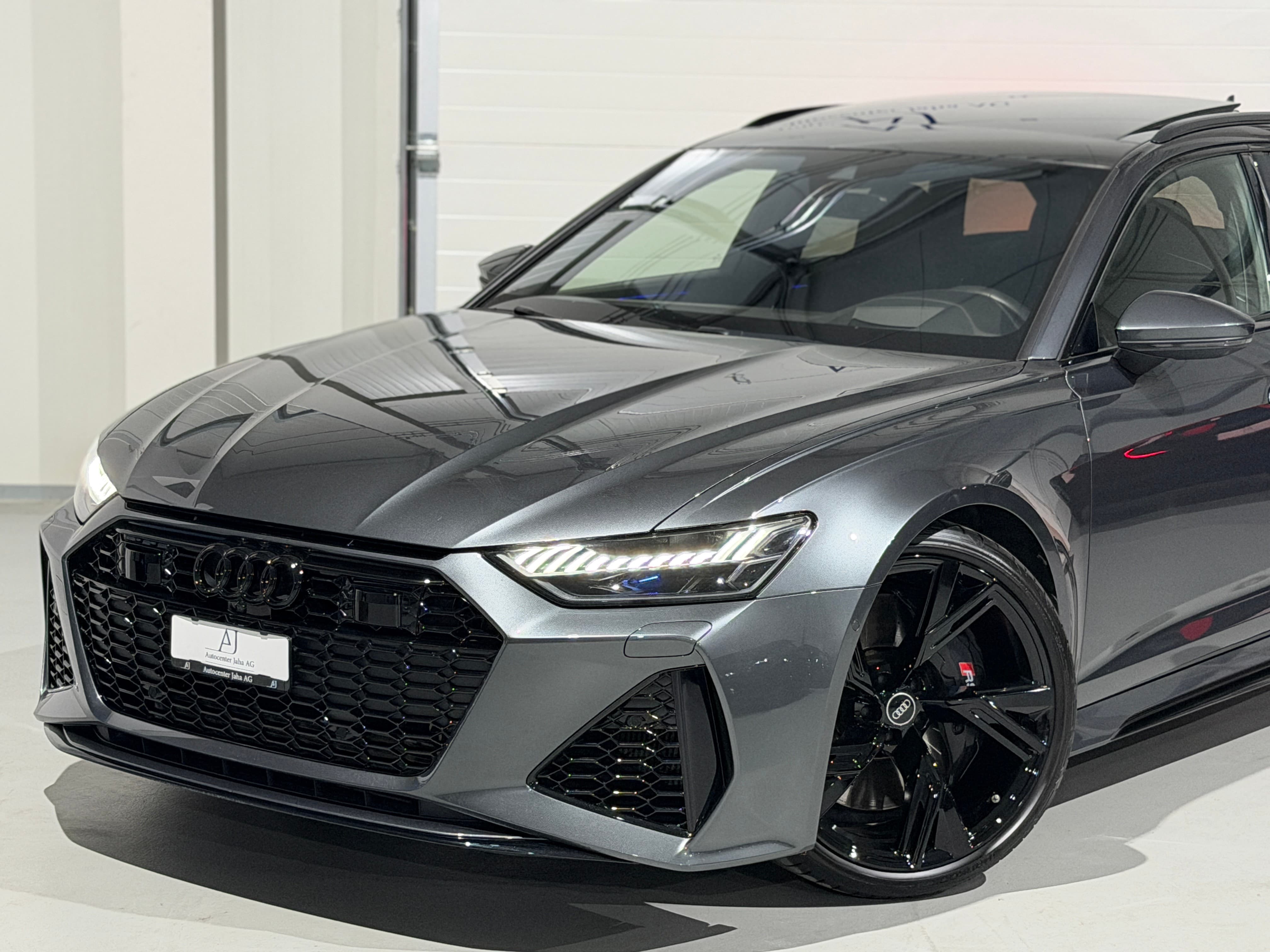 AUDI RS6 Avant 4.0 TFSI V8 quattro (AHK 2.1T) - Bild 2