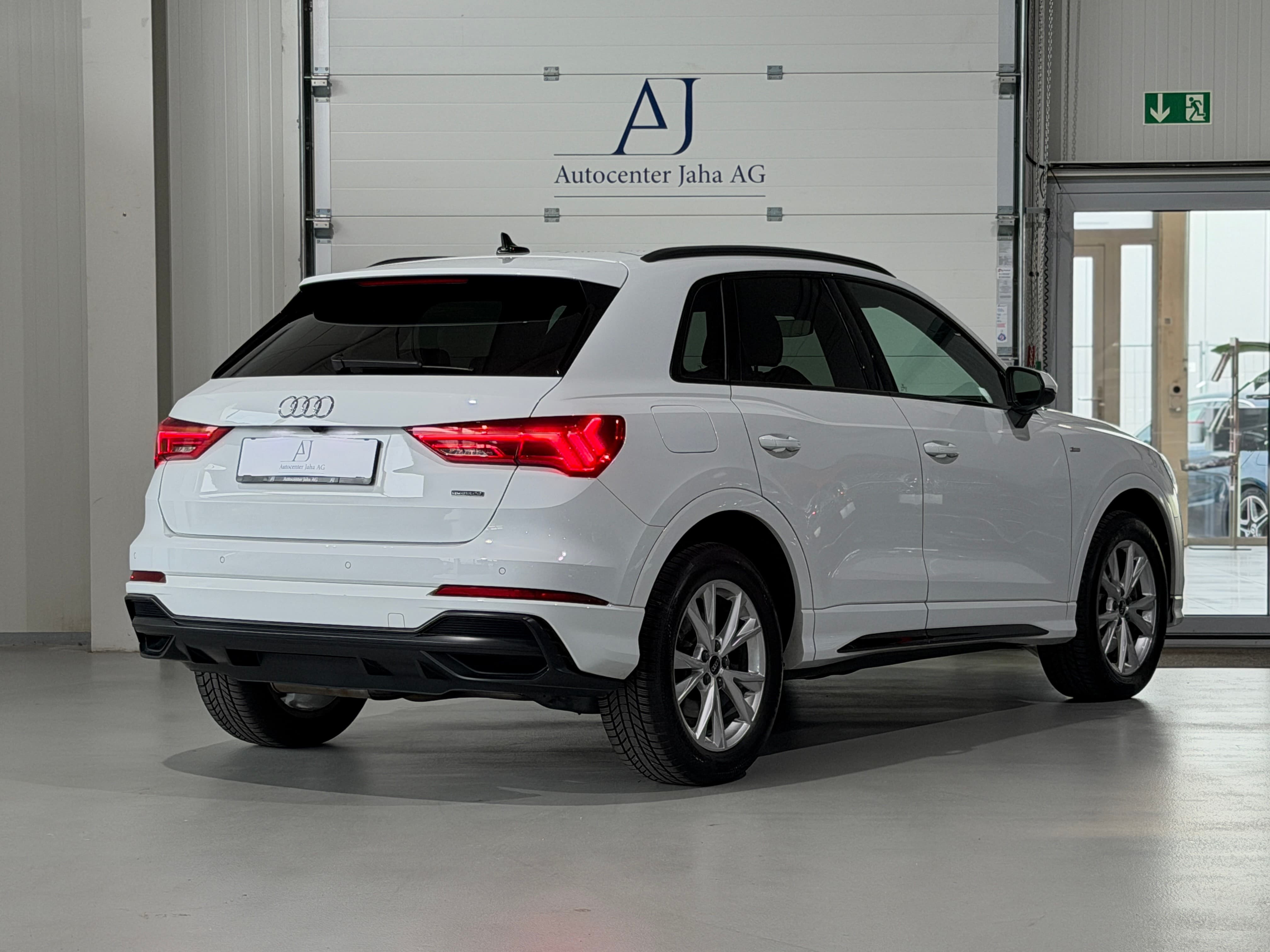 AUDI Q3 40 TDI S line quattro S-tronic (CH) - Bild 7