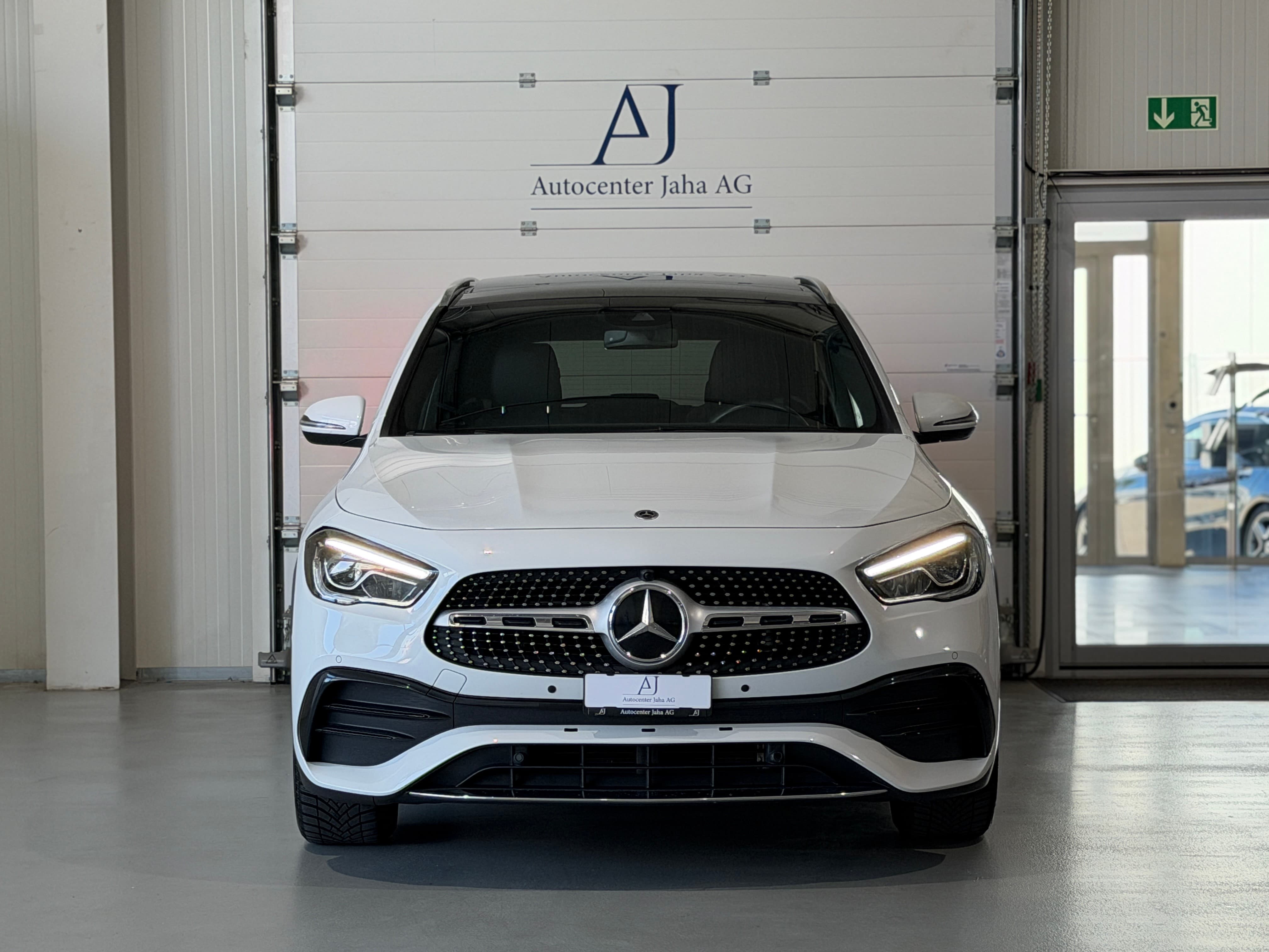 MERCEDES-BENZ GLA 200d AMG Line 8G-DCT - Bild 4