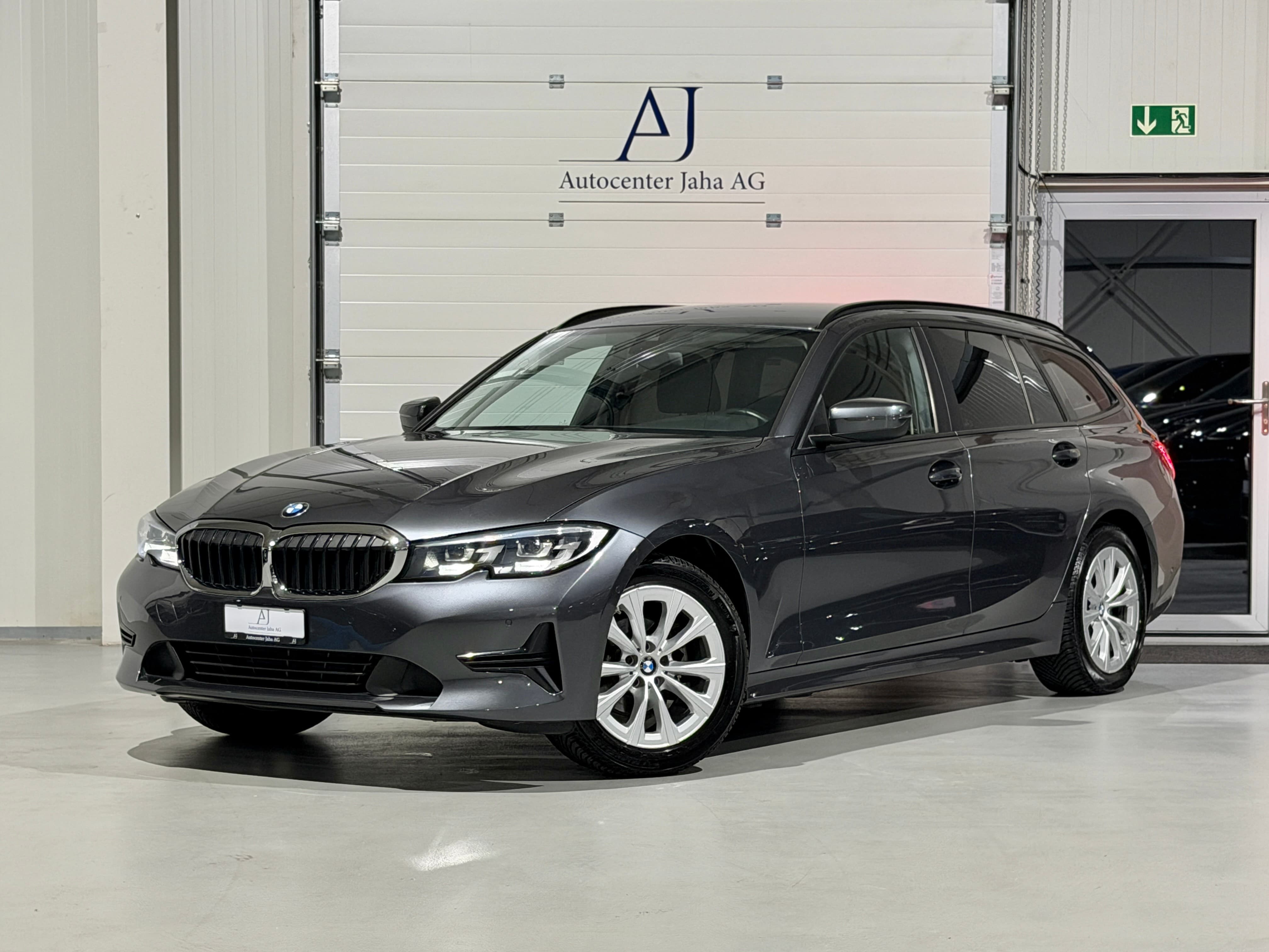 BMW 318d 48V Touring Steptronic (CH) - Bild 1