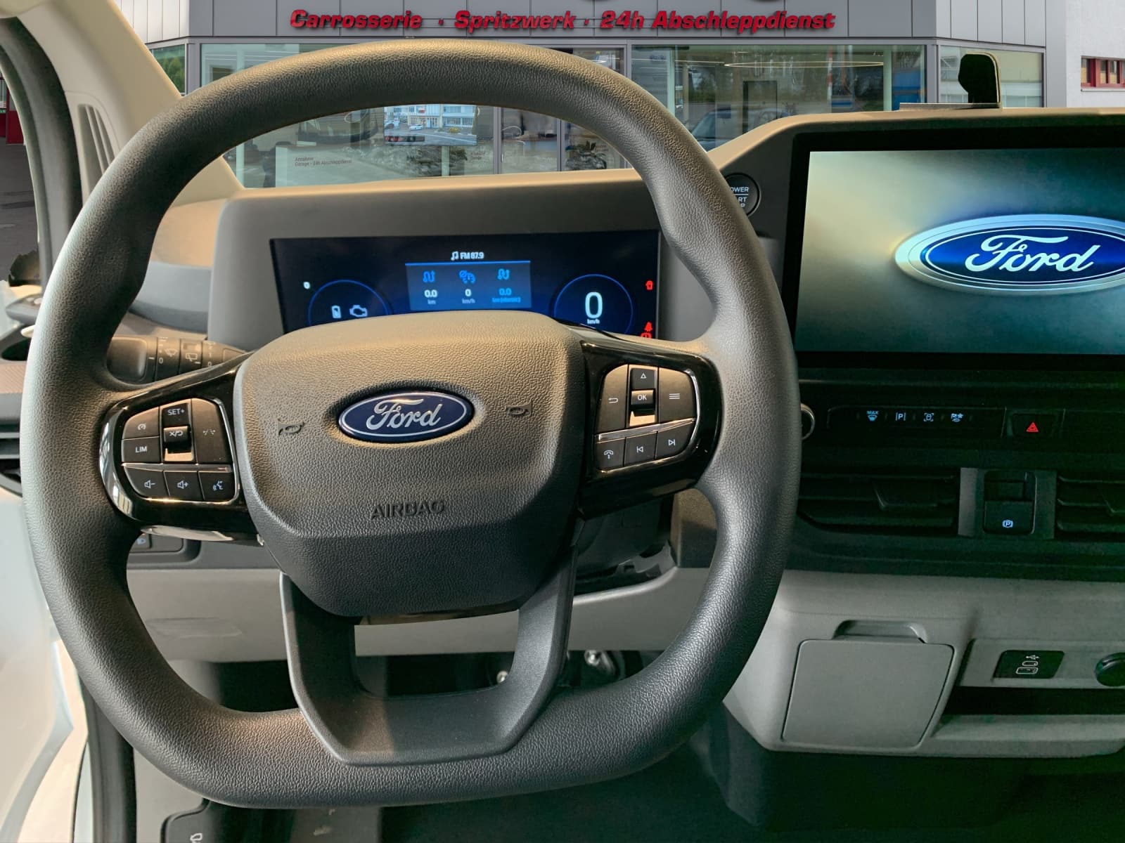 FORD Transit C Van 320 L1 2.5 Duratec 233 Trend PHEV - Bild 9