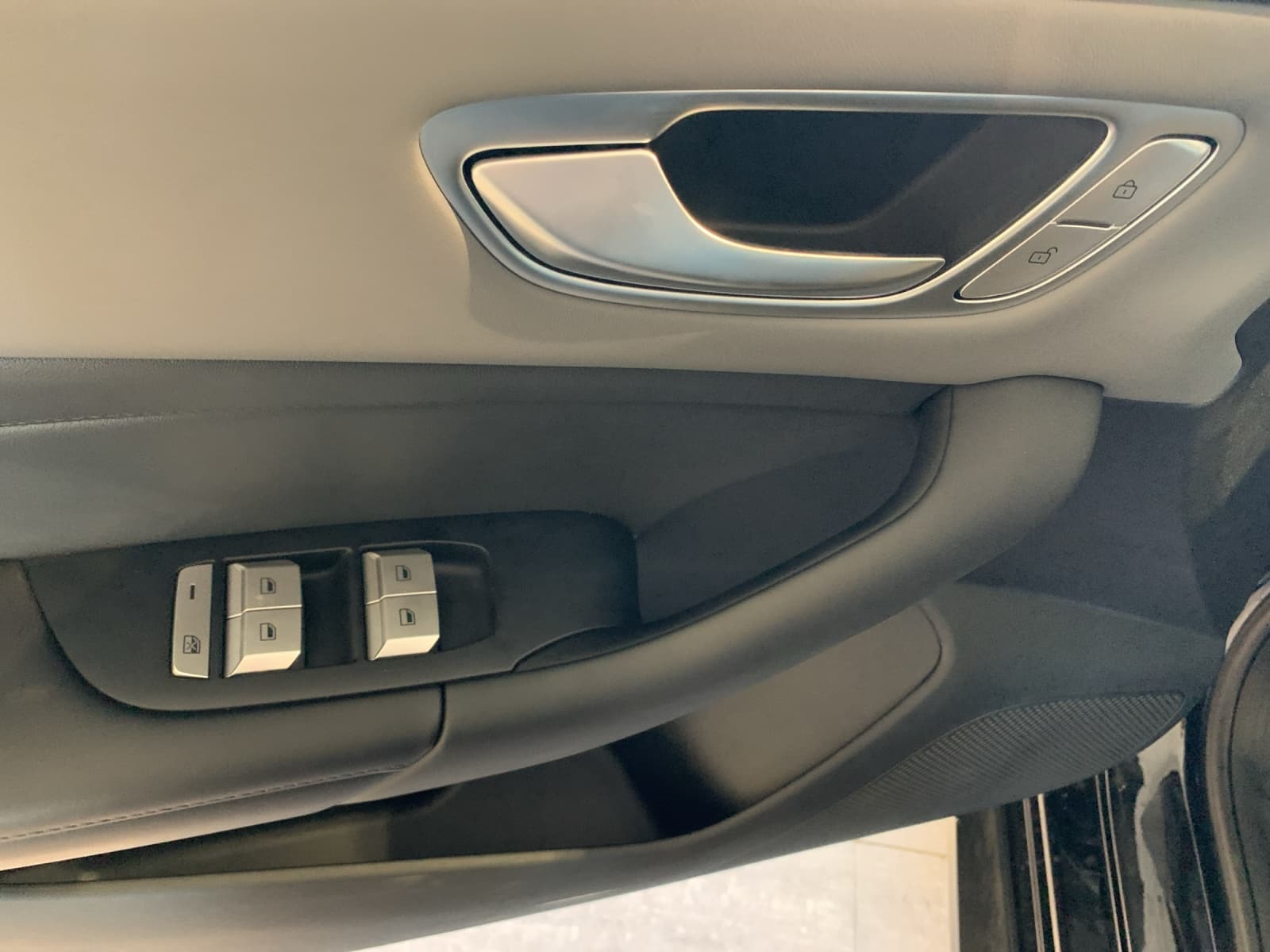 MG 4 77 kWh Premium - Bild 7