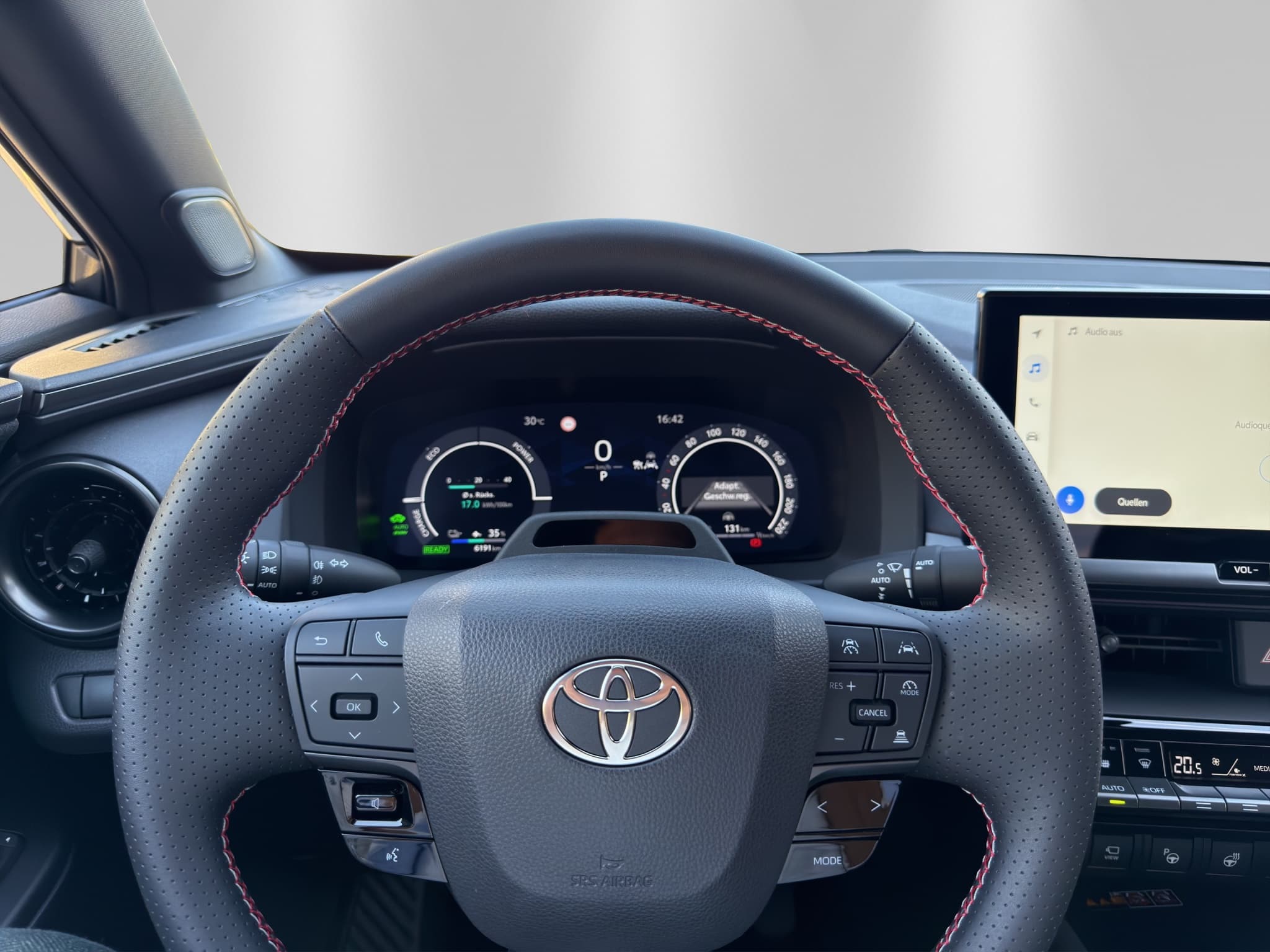 TOYOTA C-HR 2.0 PHEV GR Sport - Bild 15