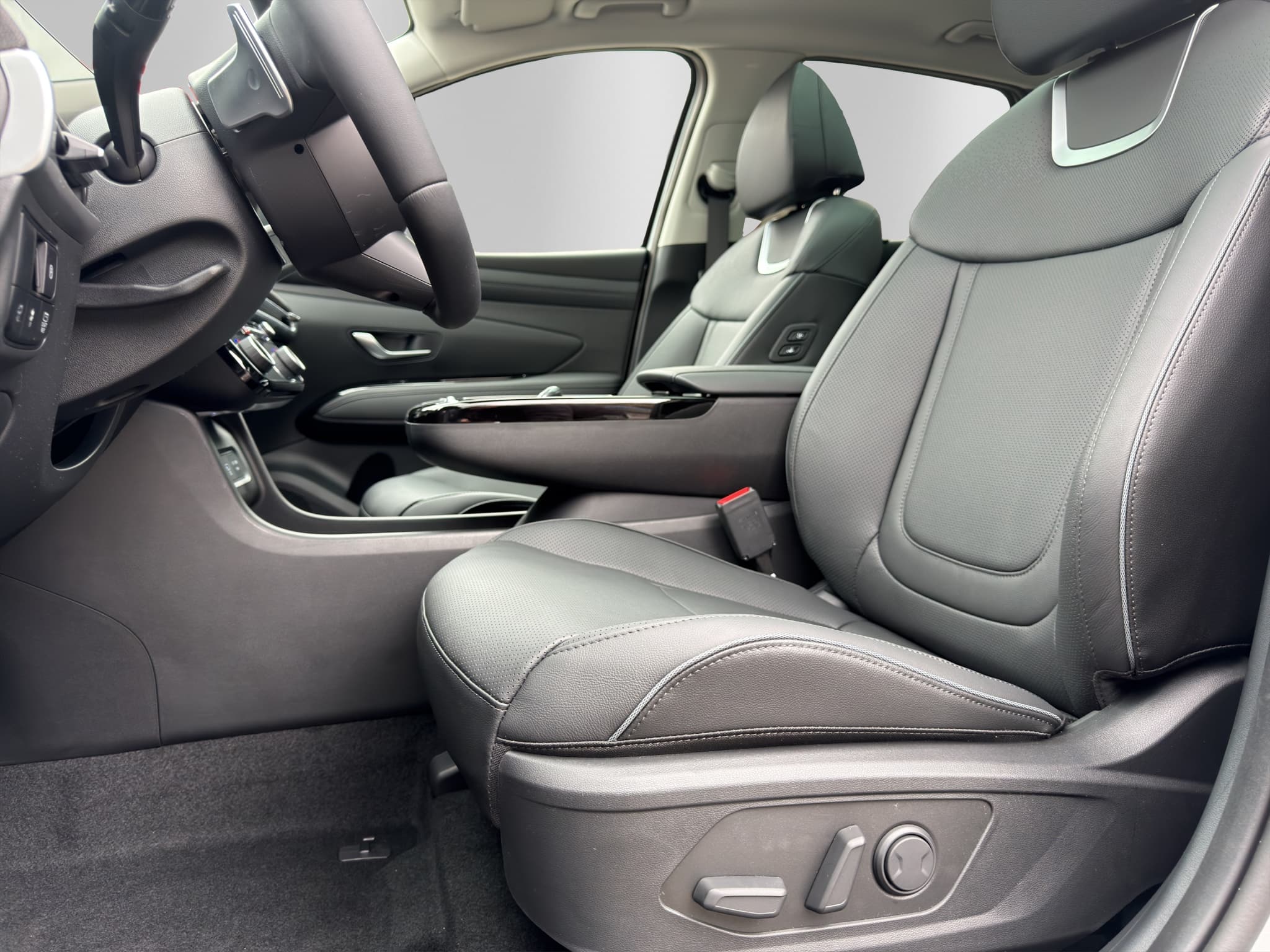 HYUNDAI Tucson 1.6 HEV VeSwEd 4WD - Bild 18