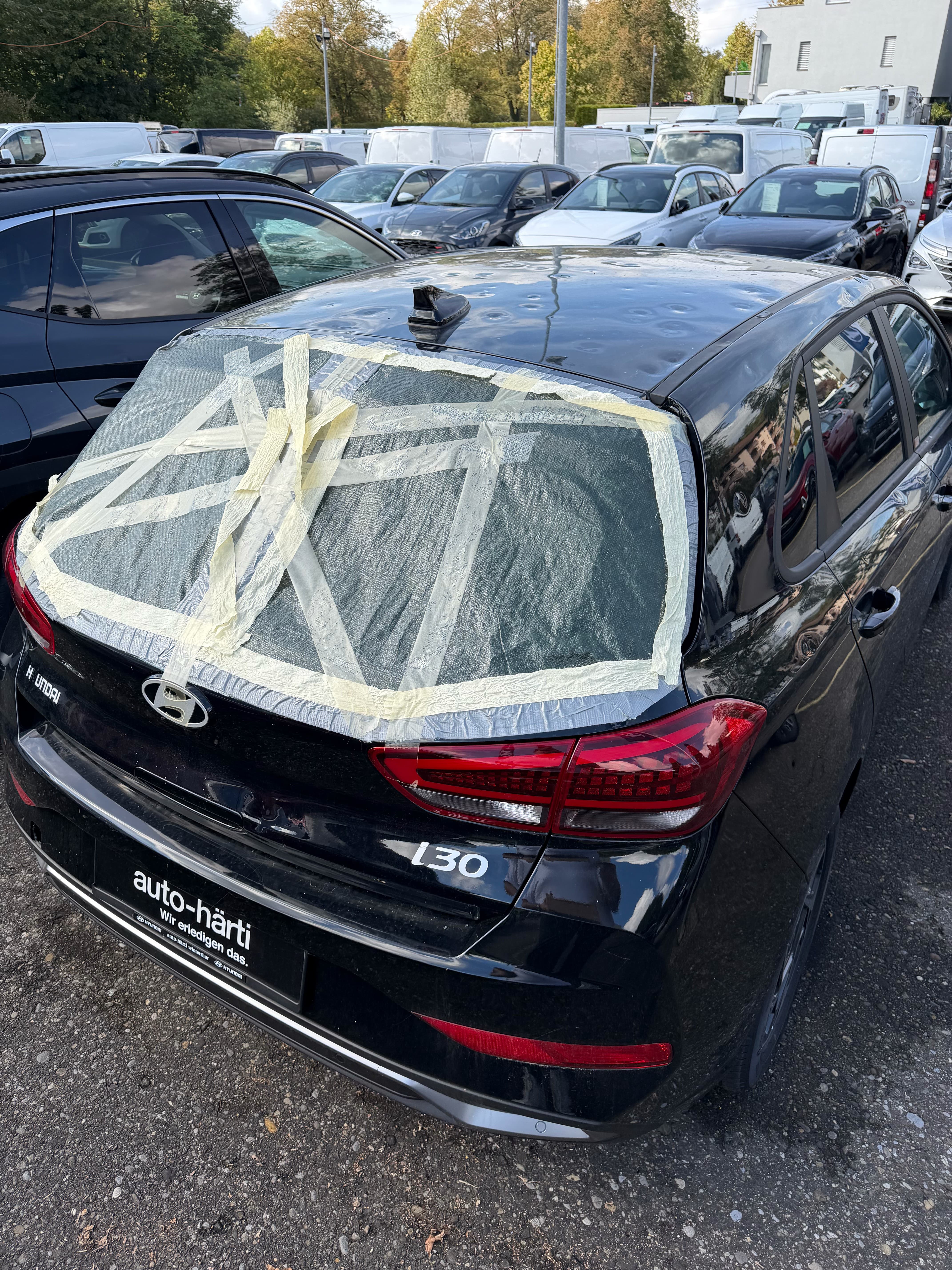 HYUNDAI i30 1.5 T-GDi Amplia DCT - Bild 5
