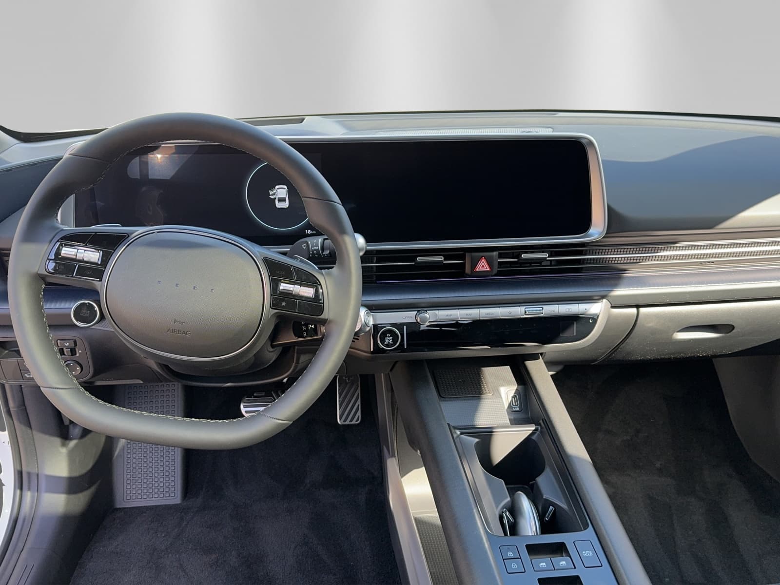 HYUNDAI Ioniq 6 77kWh Launch 2WD - Bild 14