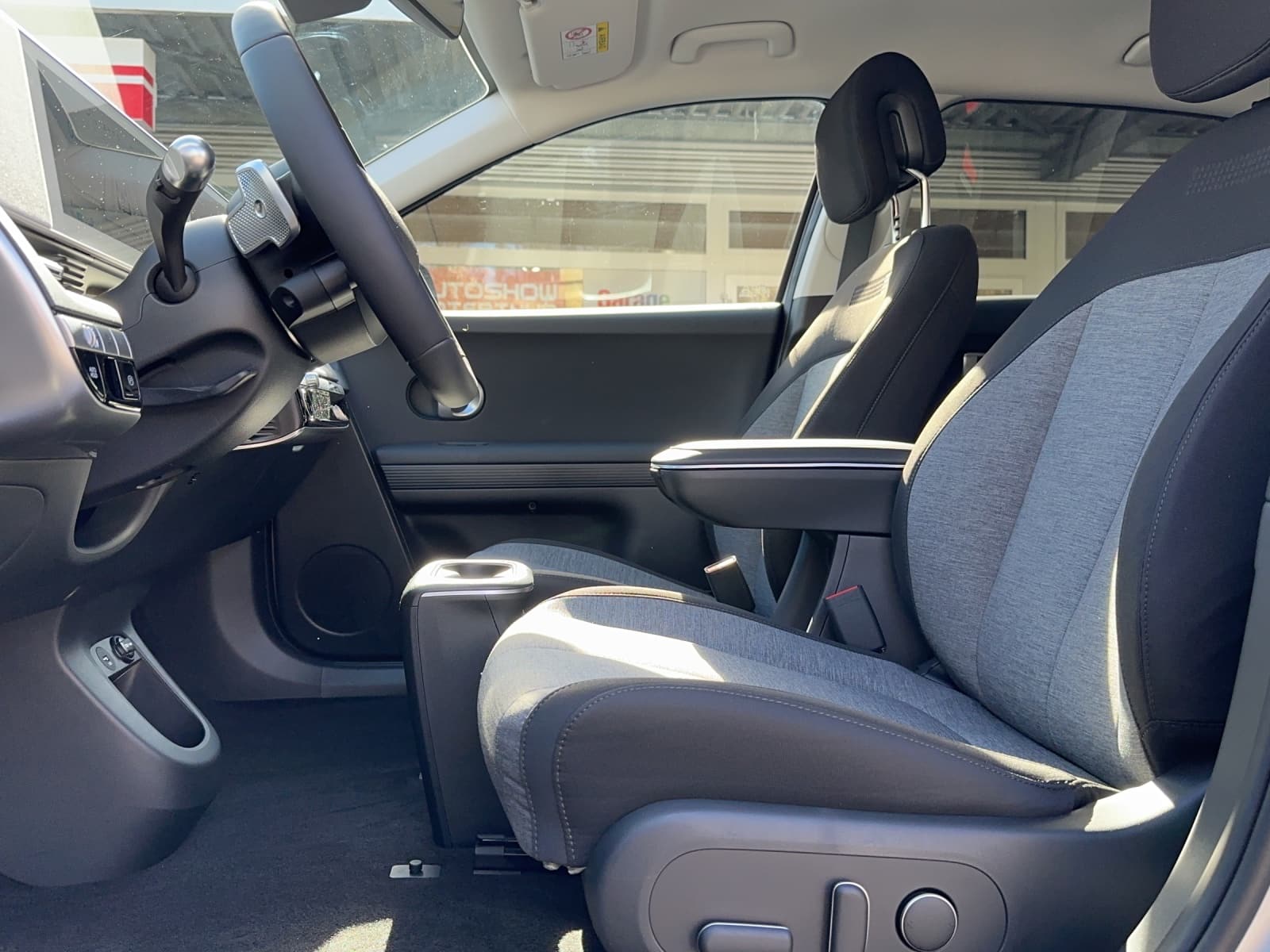 HYUNDAI Ioniq 5 77kW Origo 4WD - Bild 12