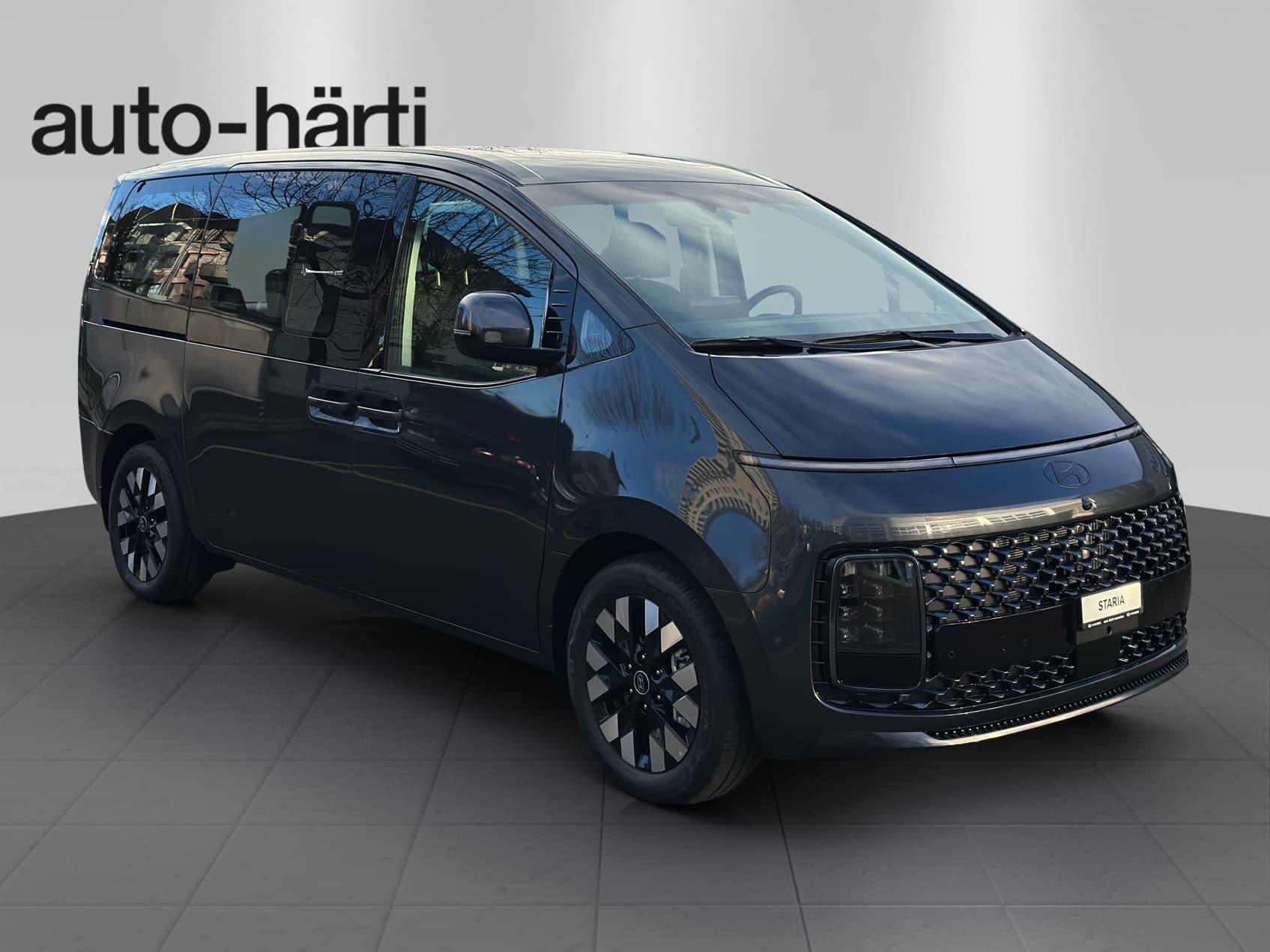 HYUNDAI Staria Pr. 1.6 HEV Amplia - Bild 7