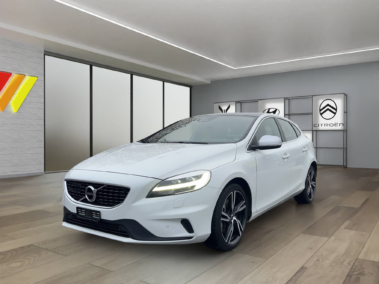 VOLVO V40 1.5 T3 R-Design S/S - Bild 2