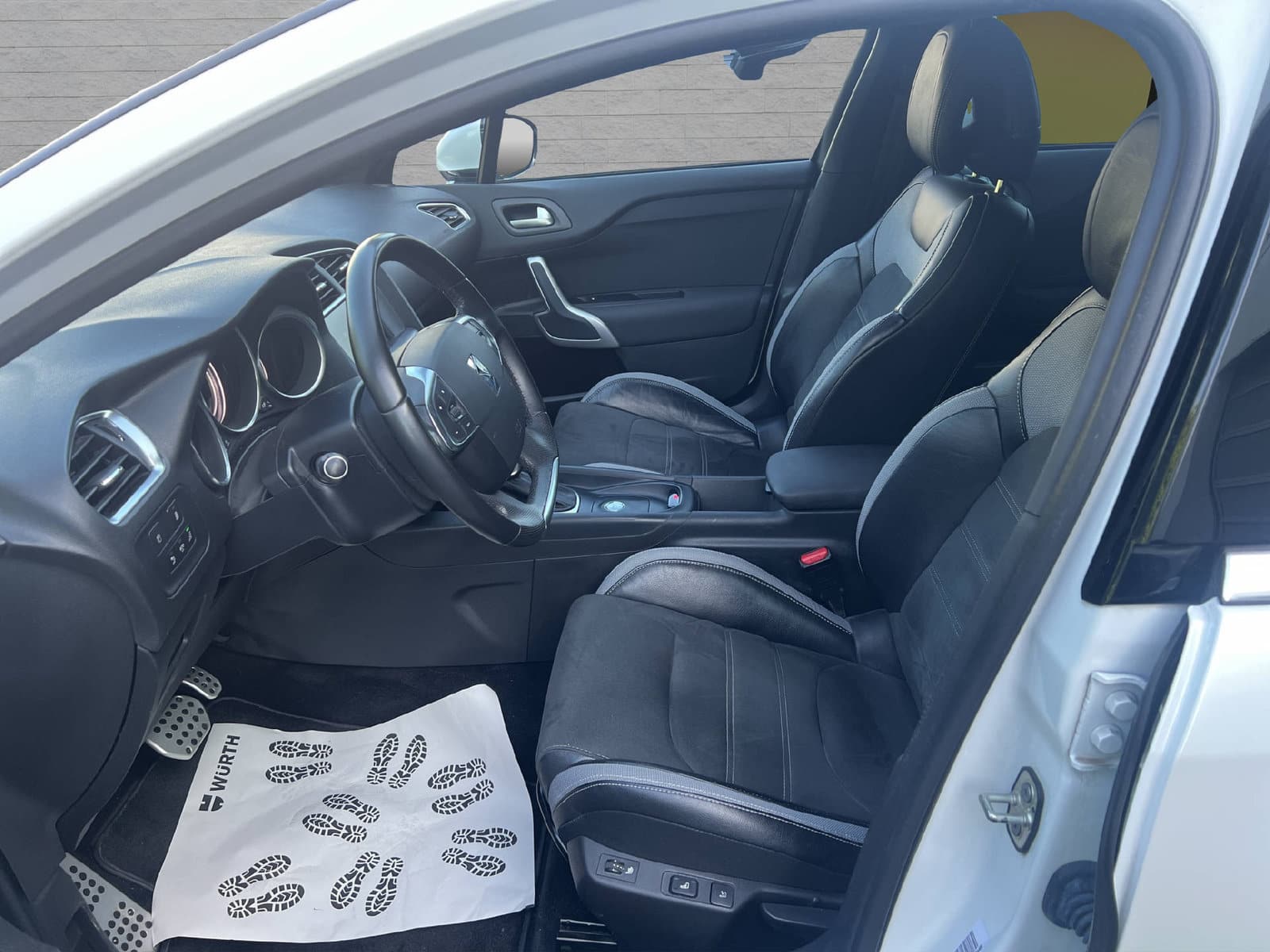 DS AUTOMOBILES DS4 1.6 THP 165 Sport Chic - Bild 6