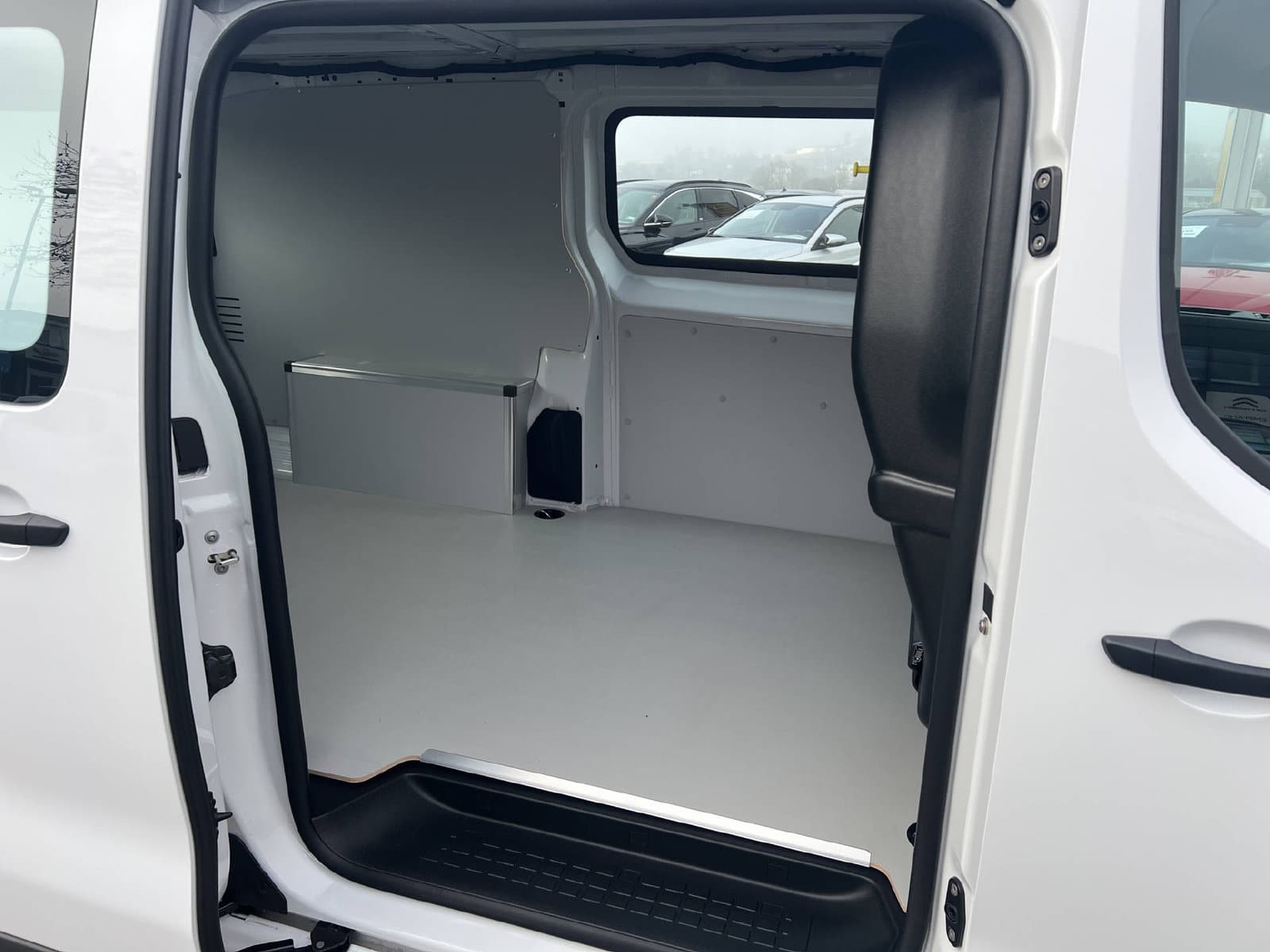 CITROEN Jumpy Kaw. XL 2.2 BlueHDi 150 First S/S - Bild 14