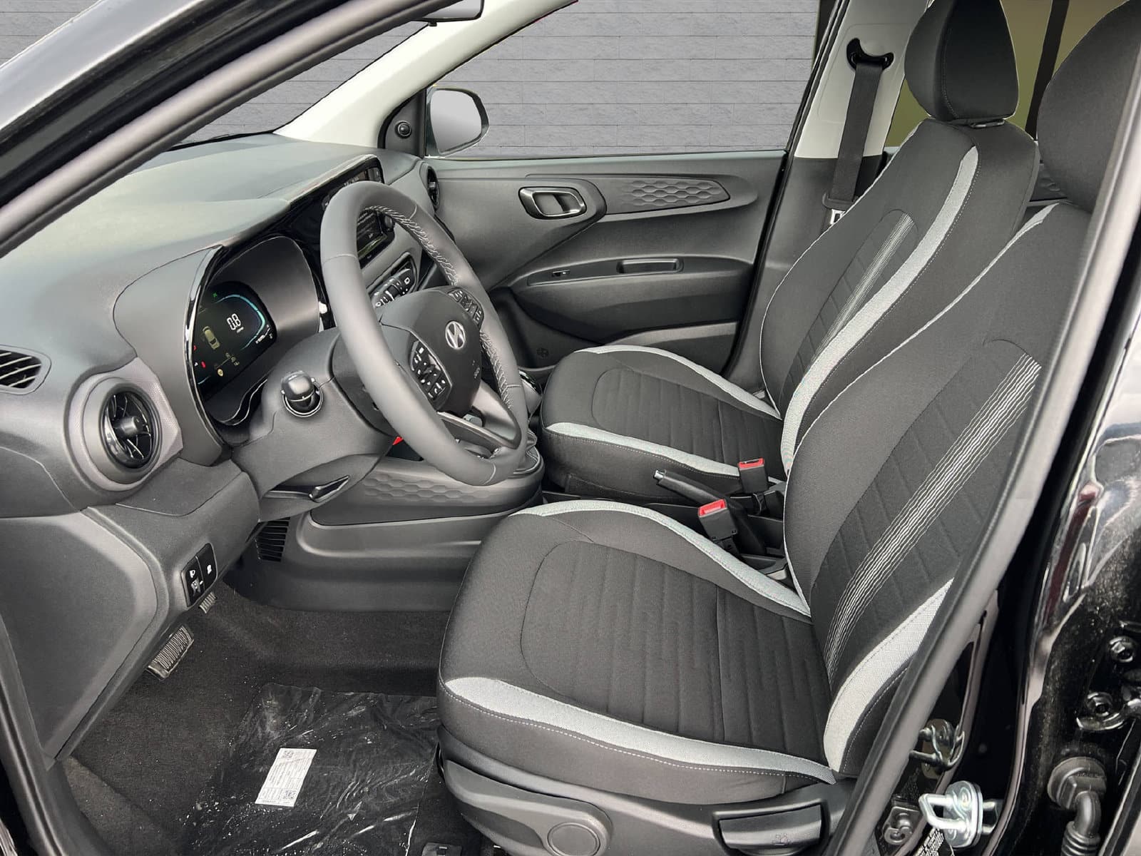 HYUNDAI i10 1.0 Origo - Bild 8