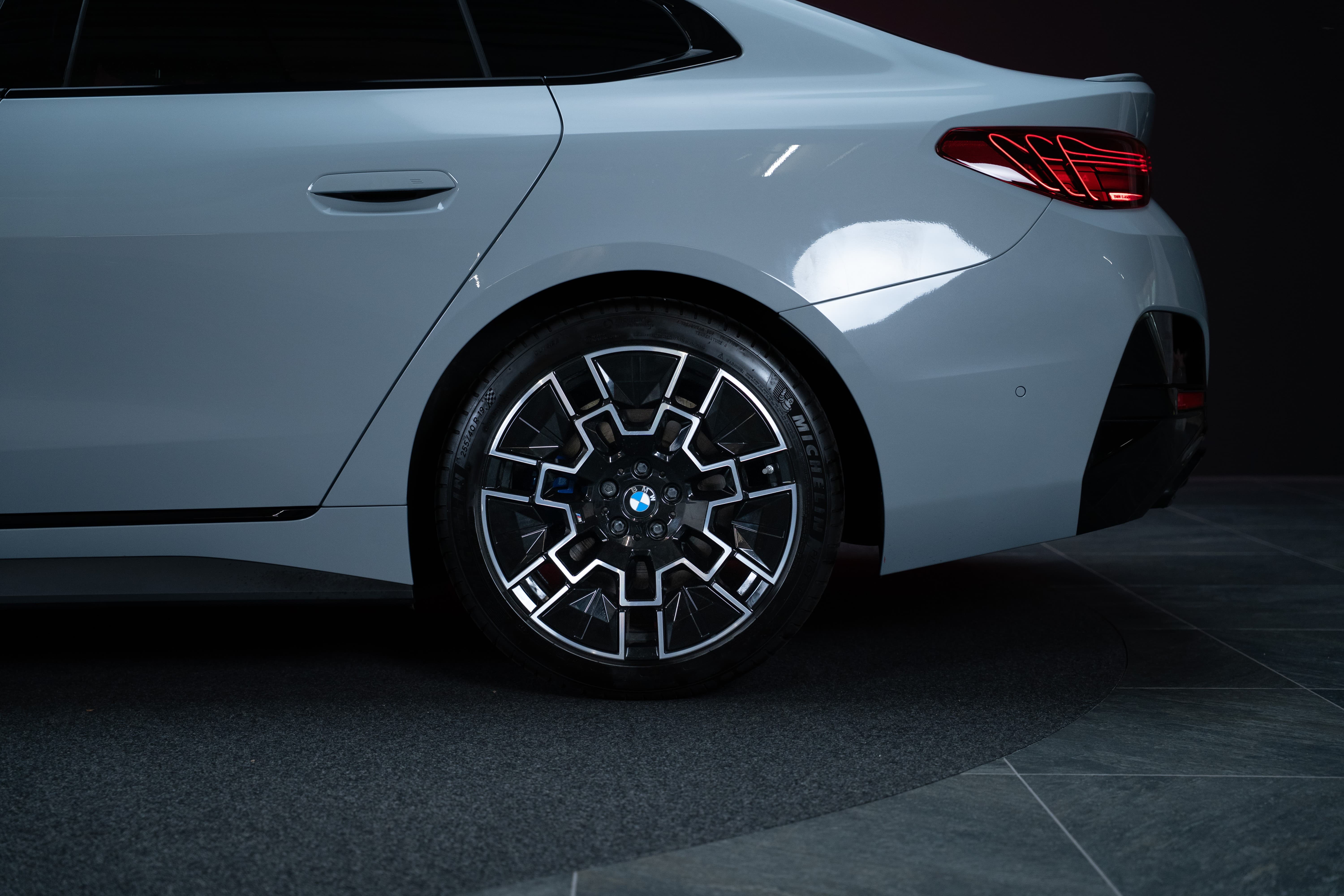 BMW M440i xDrive Gran Coupé / LCI / 360°Kamera / HeadUp-Display / el.Sitze - Bild 40