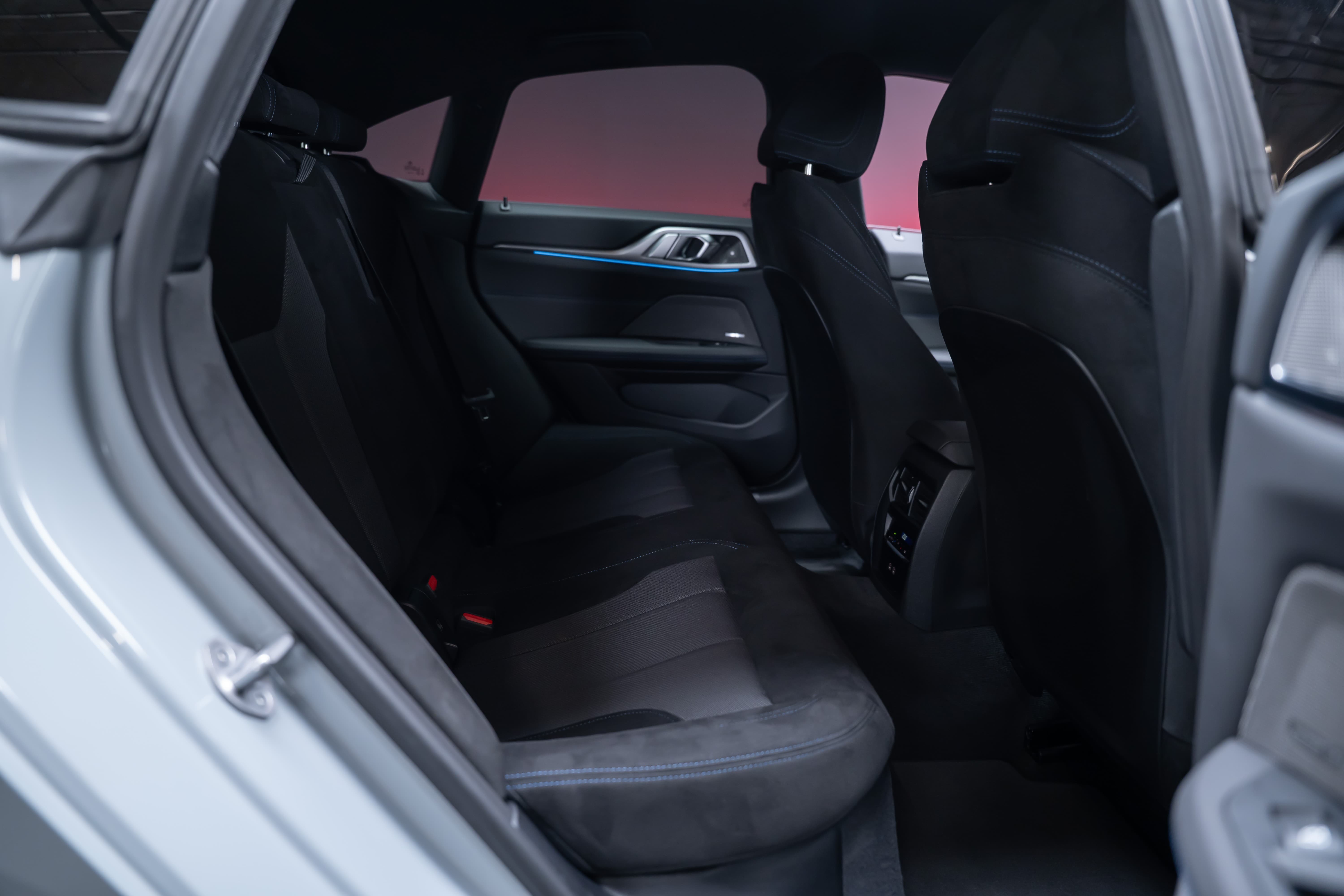 BMW M440i xDrive Gran Coupé / LCI / 360°Kamera / HeadUp-Display / el.Sitze - Bild 34