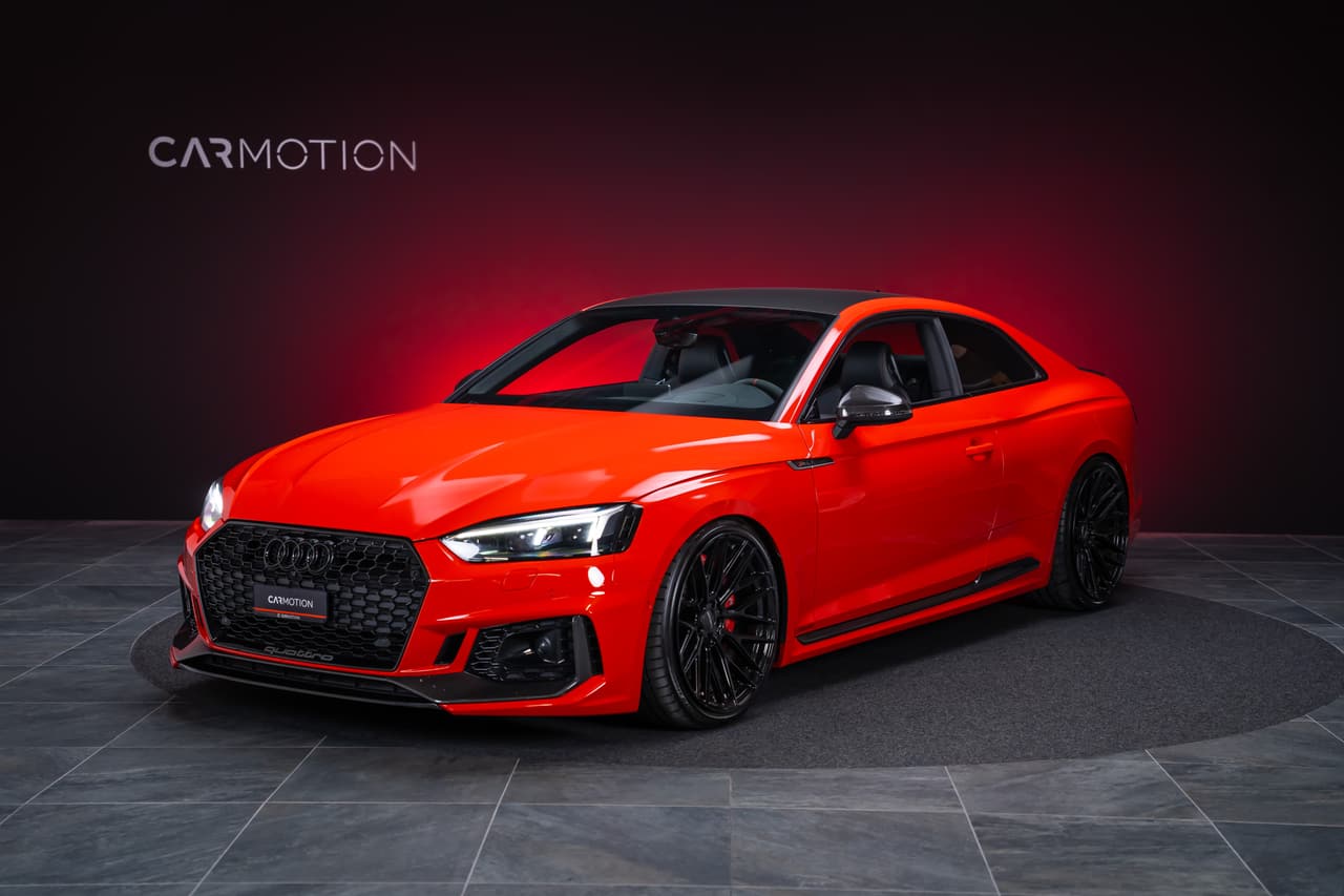 AUDI RS5 Coupé 2.9 V6 TFSI quattro T-Tronic / Carbon Paket / Alcantara-Lenkrad / Bang&Olufsen