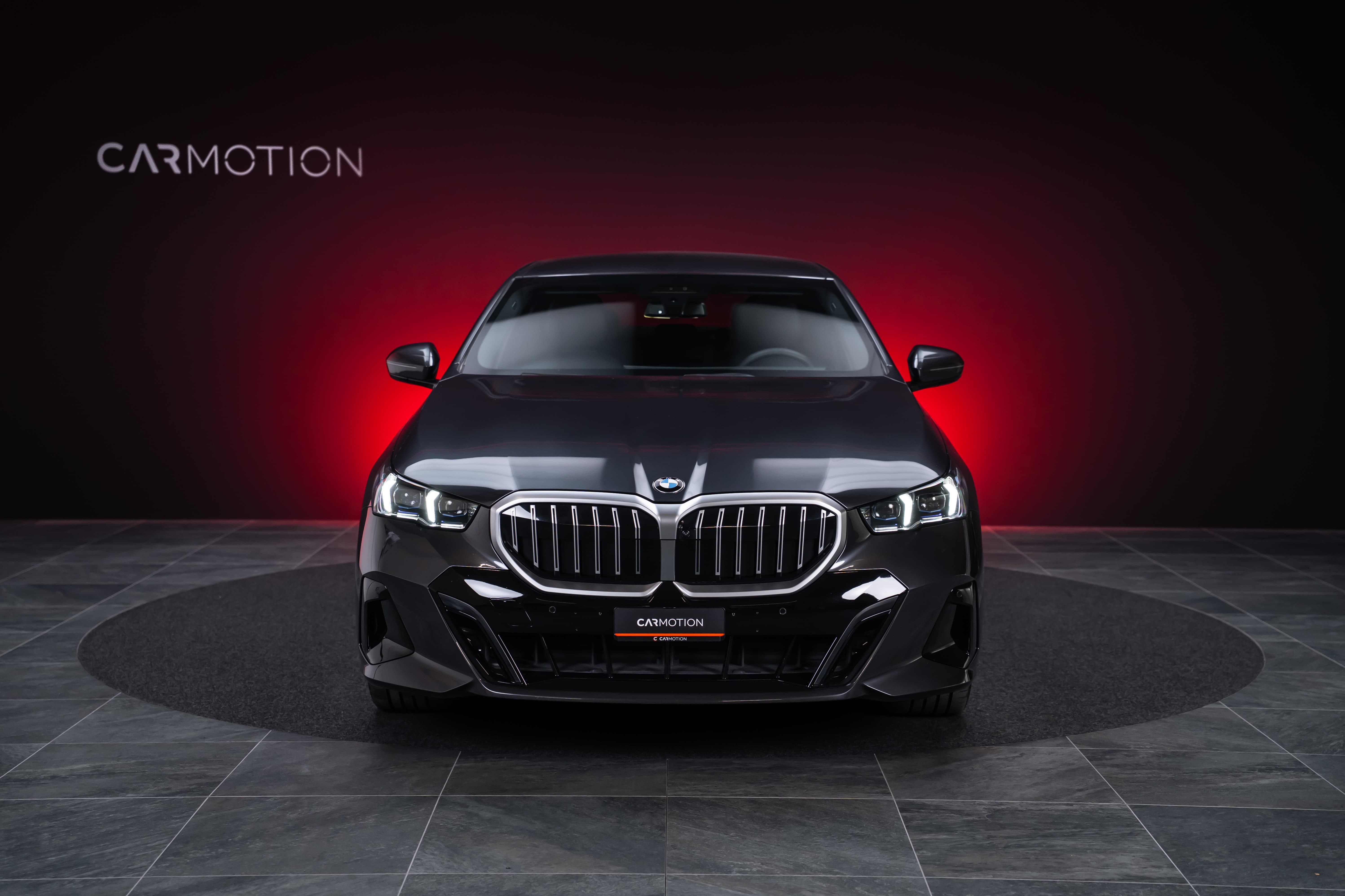 BMW 540d xDrive M Sport / Standheizung / 360°Kamera / Bowers&Wilkins / HeadUp - Bild 2