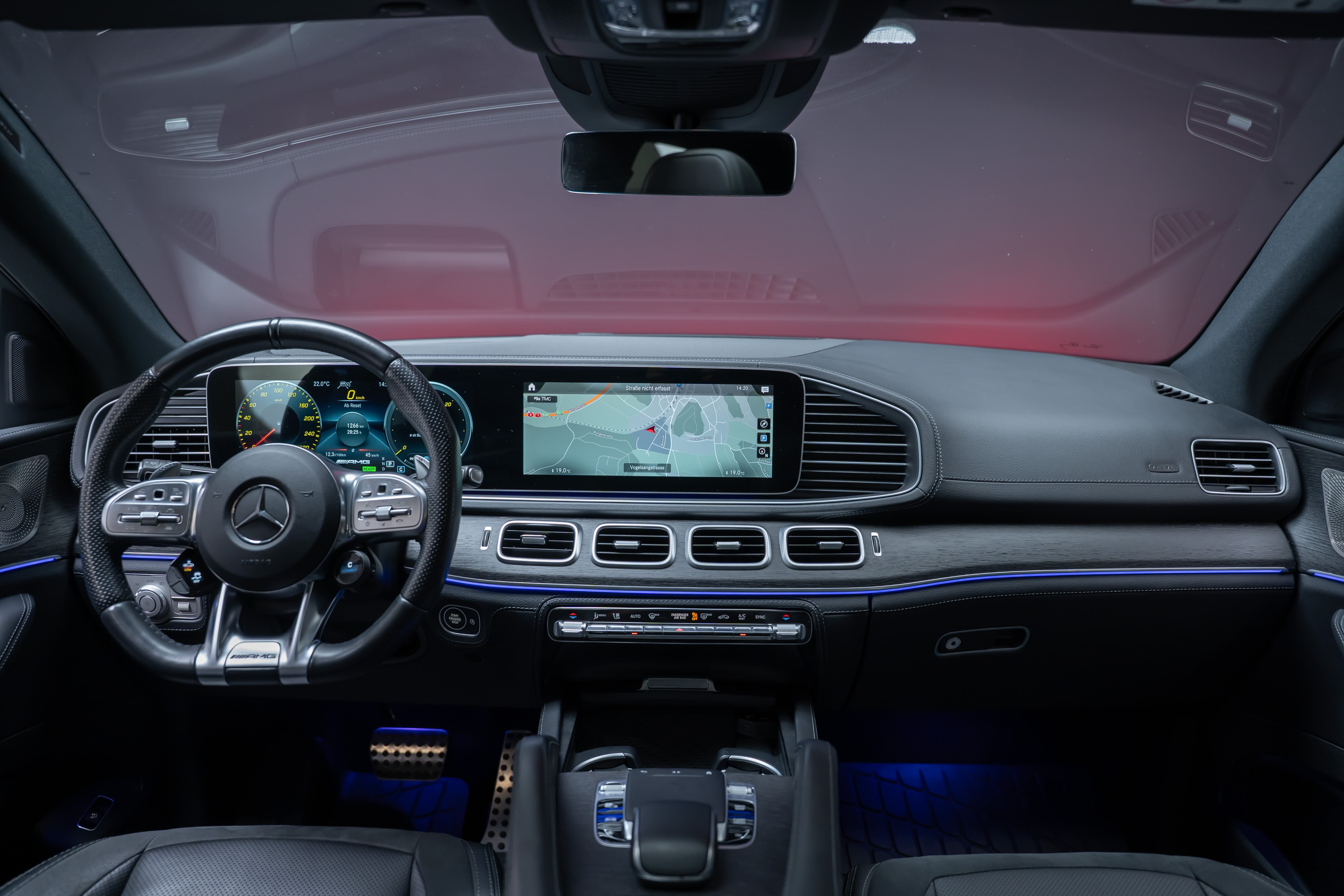MERCEDES-BENZ GLE 53 AMG 4matic+ Coupé / Panorama / 360°Kamera / HeadUp - Bild 30
