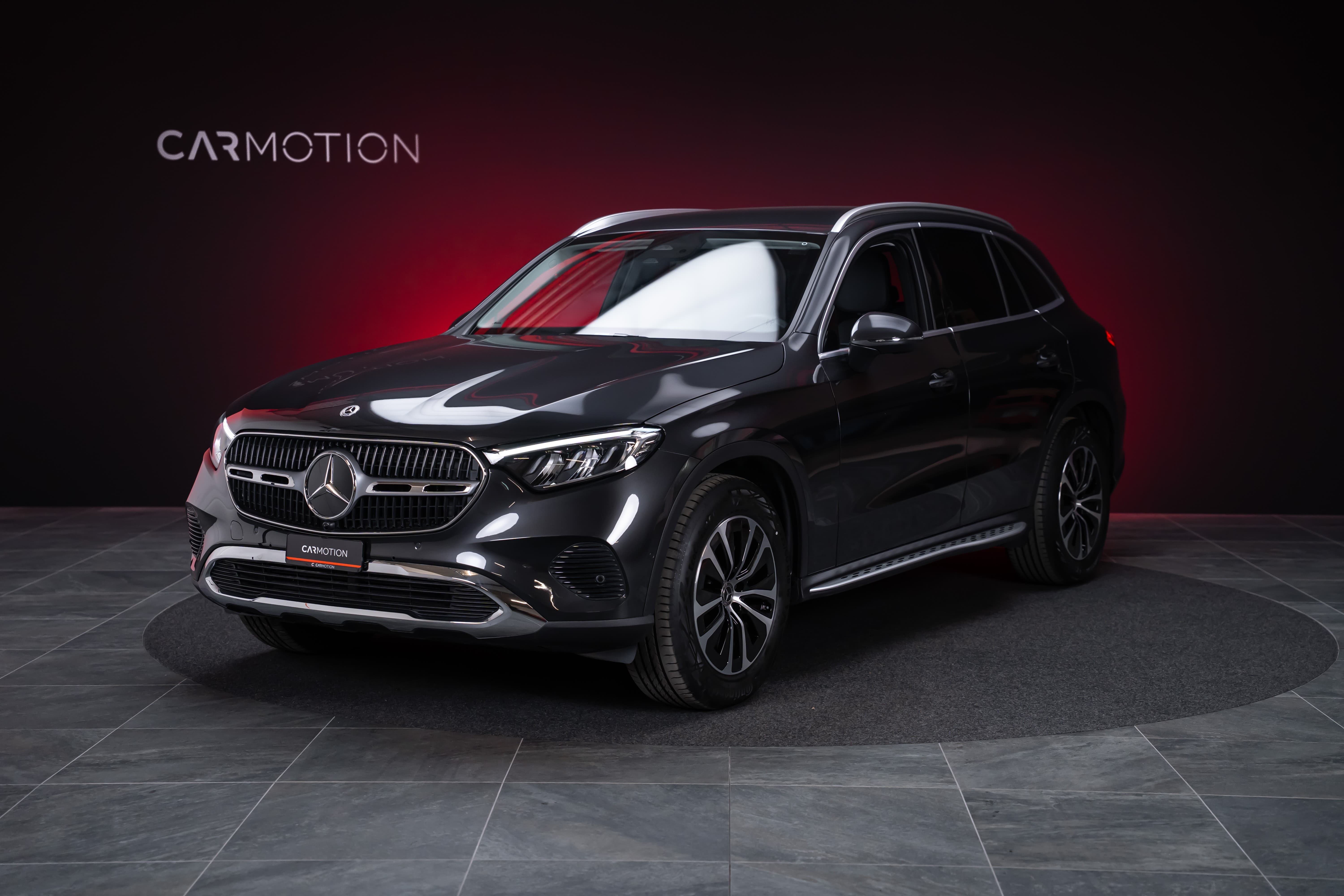 MERCEDES-BENZ GLC 200 Avantgarde 4matic / Rückfahrkamera / el.Sitze / Ambientebeleuchtung - Bild 1