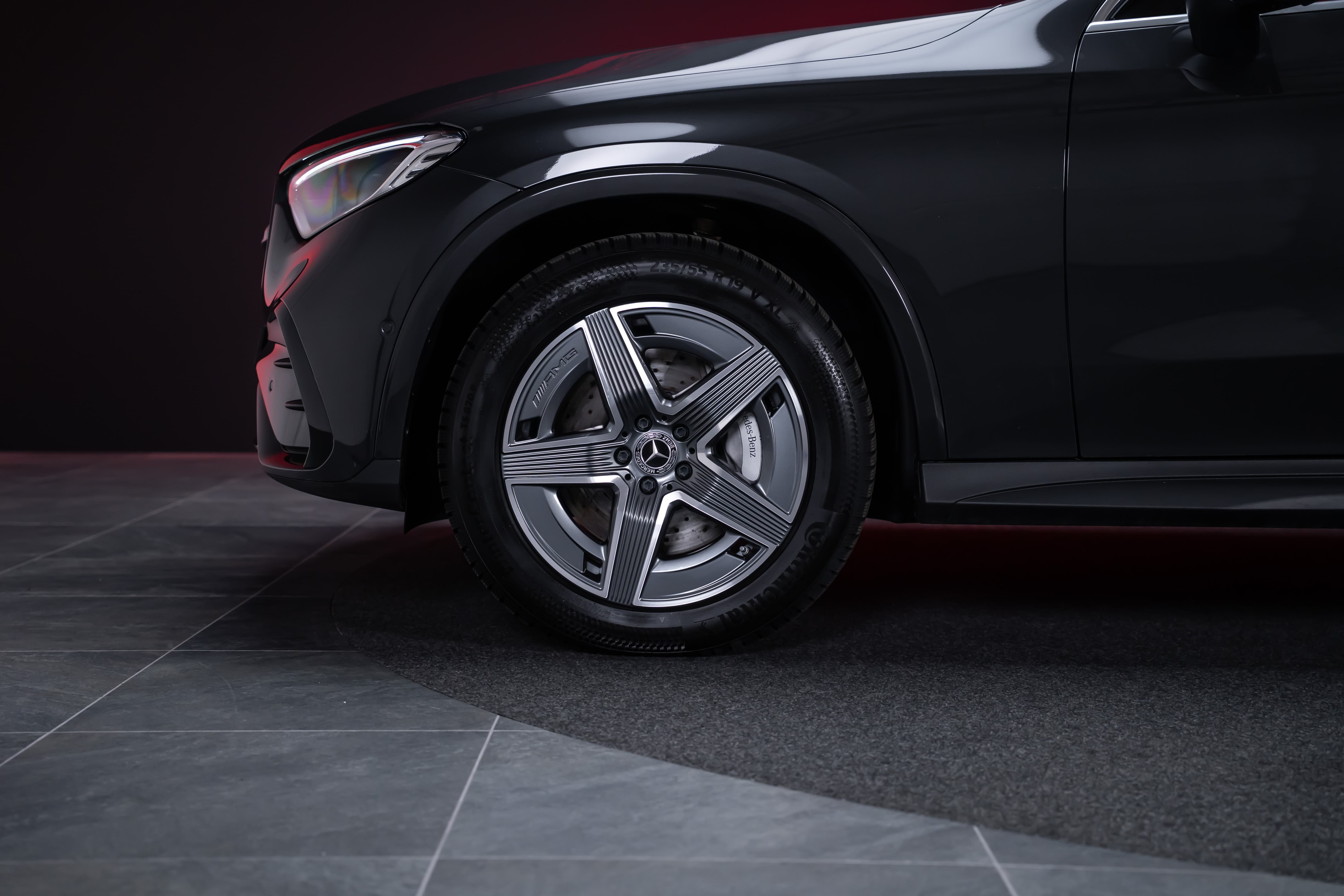 MERCEDES-BENZ GLC 300 d AMG Line 4matic Coupé / 360°Kamera / el.Sitze / el.Heckklappe - Bild 35