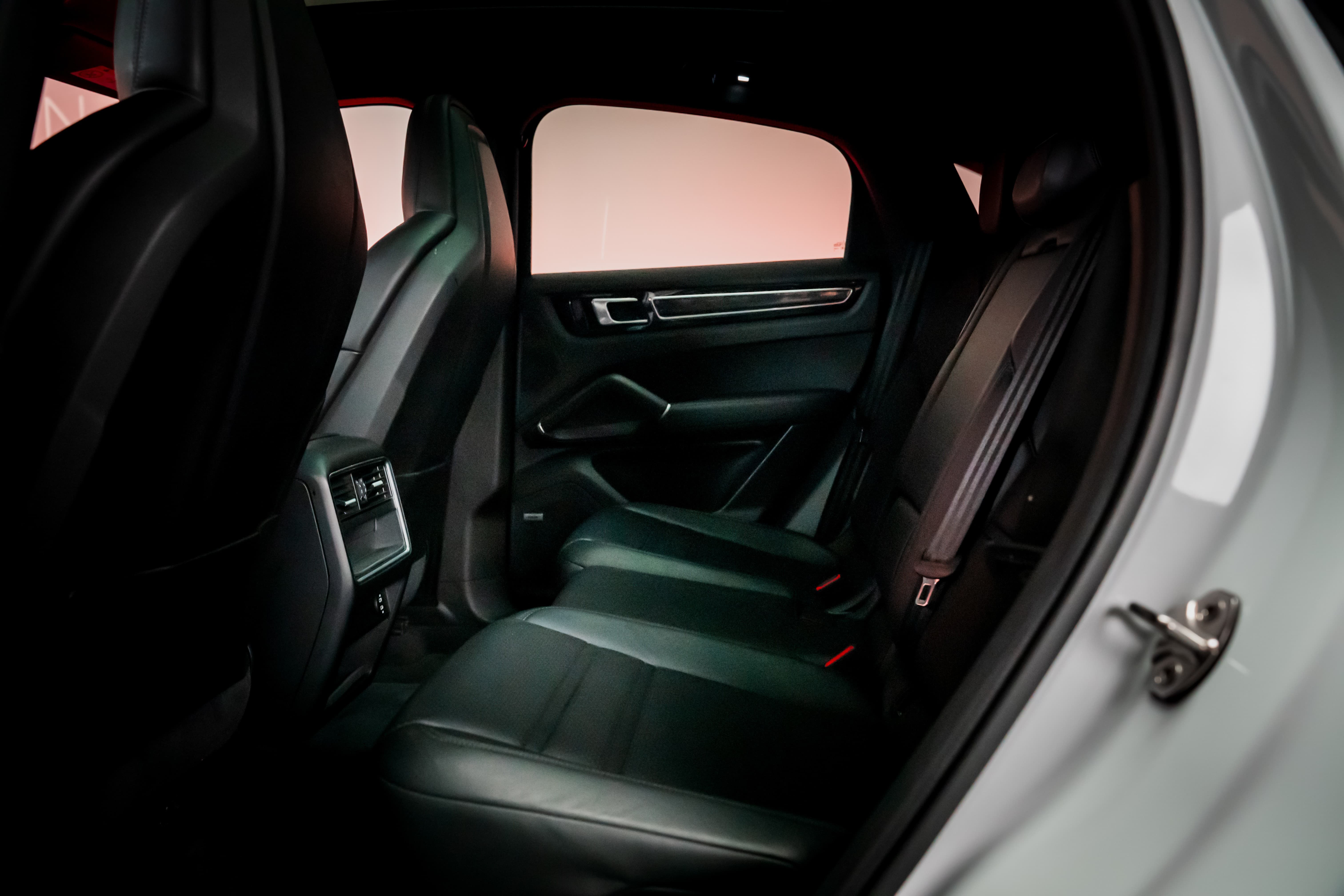 PORSCHE Cayenne Coupé 2.9 V6 S / CH-Fahrzeug / Sport Chrono / Panorama - Bild 18