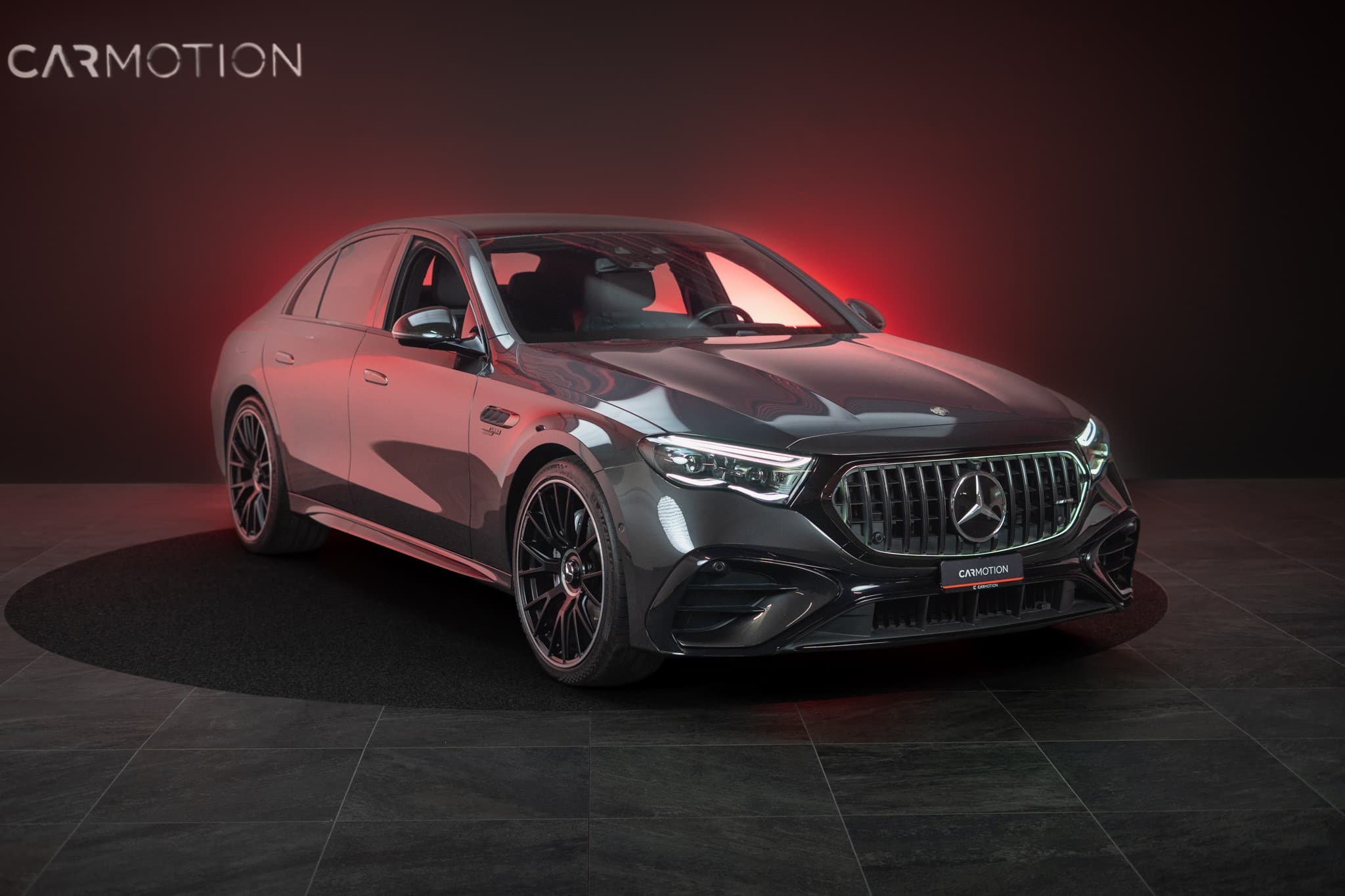 MERCEDES-BENZ E 53 Hybrid AMG 4matic+ / Beleuchteter Kühlergrill / Panorama / Burmester - Bild 3