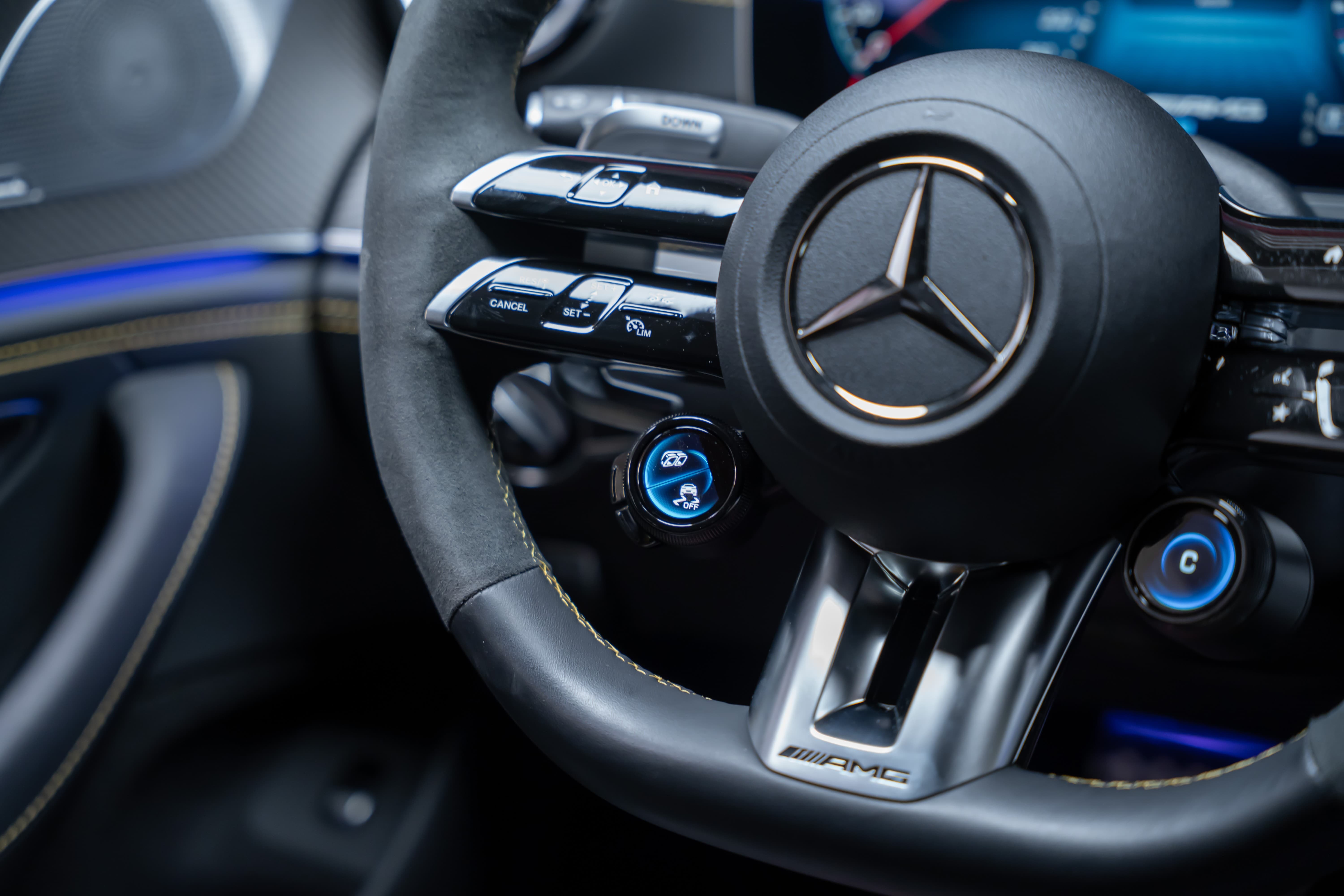 MERCEDES-BENZ AMG GT 63 S 4matic+ / Aero Pack / 360°Kamera / Burmester - Bild 37