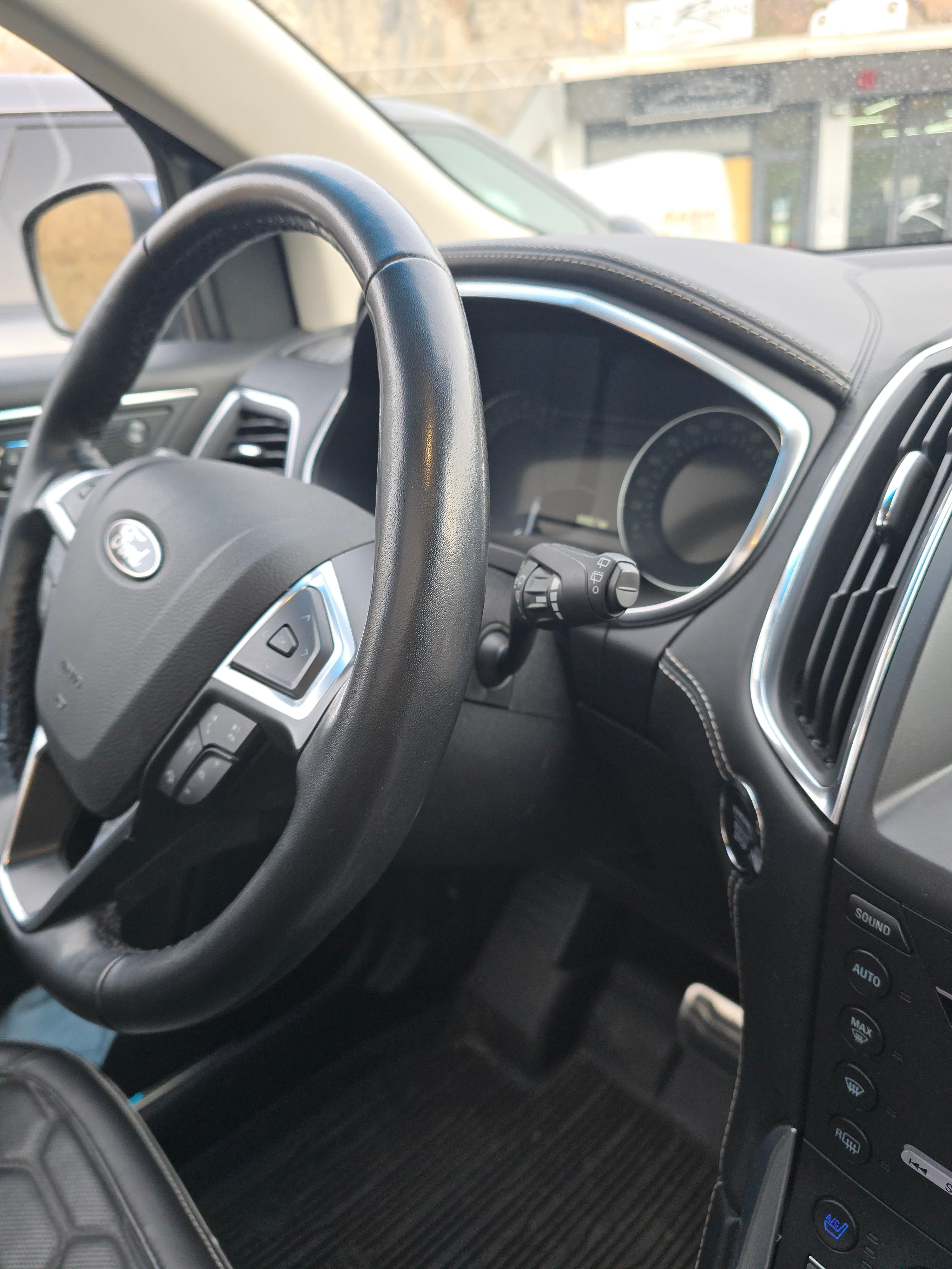 FORD Edge 2.0 EcoBlue Vignale 4WD Automatic - Bild 8