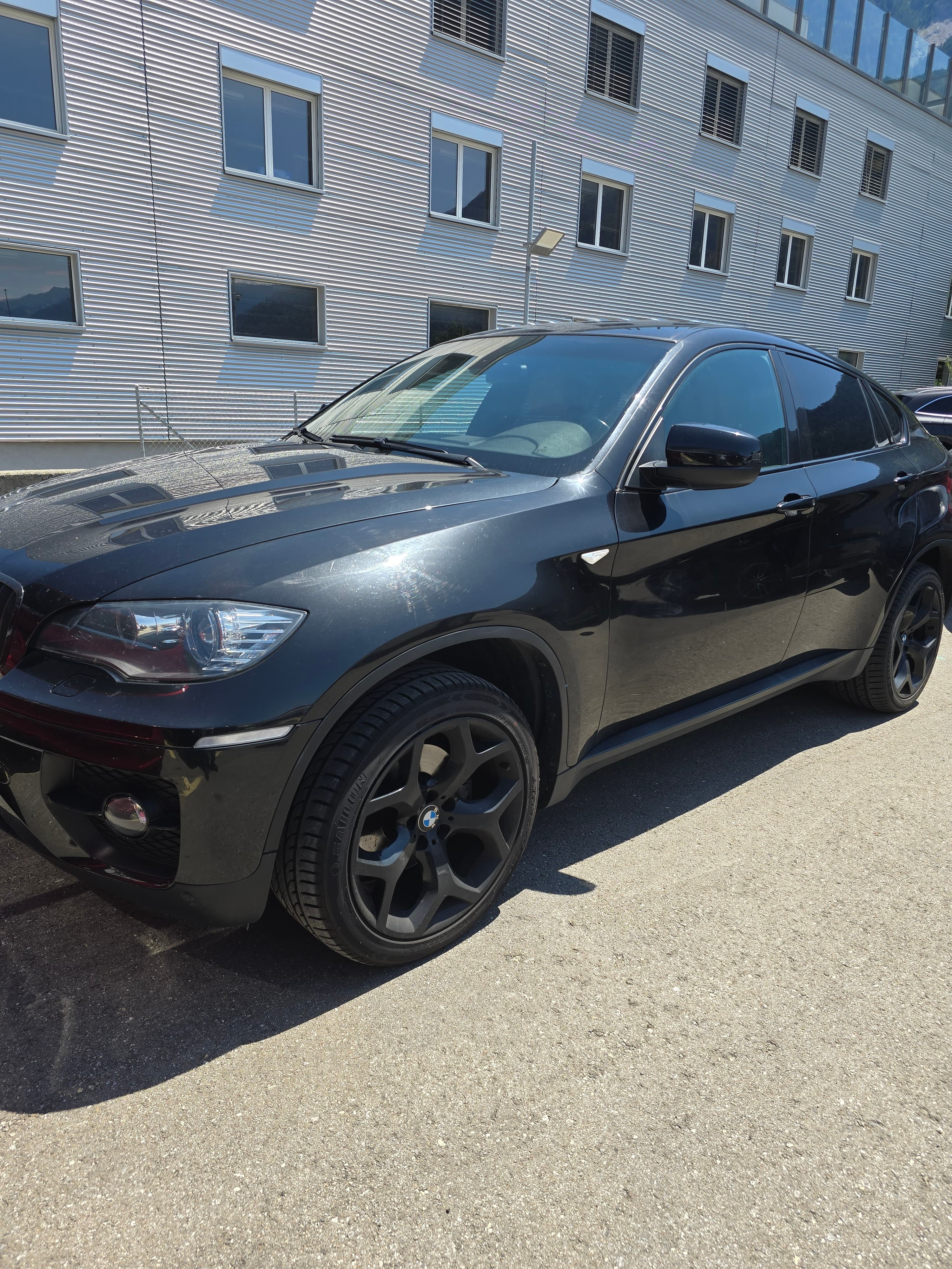 BMW X6 M50d Steptronic - Bild 1