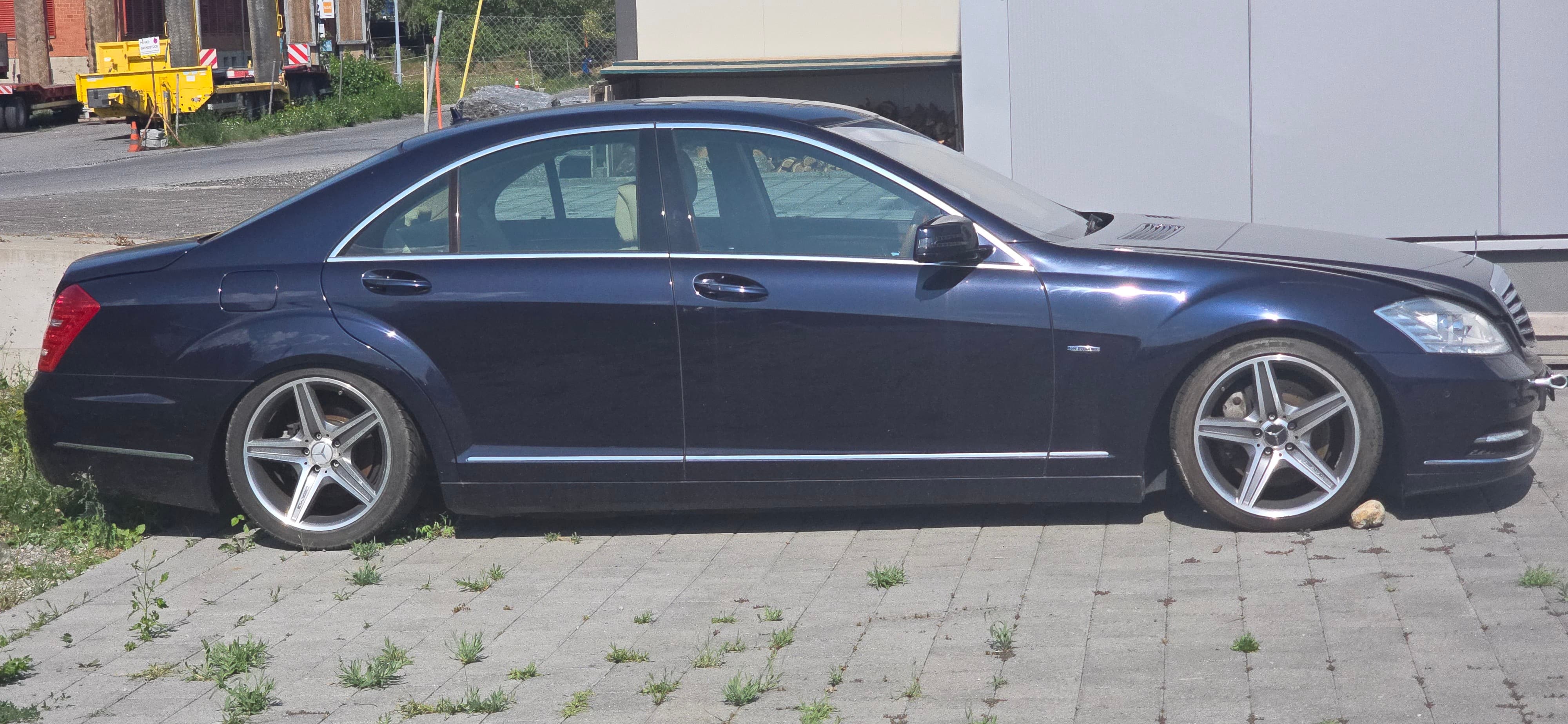 MERCEDES-BENZ S 400 - Bild 4
