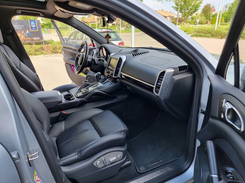 PORSCHE Cayenne S Diesel - Bild 16