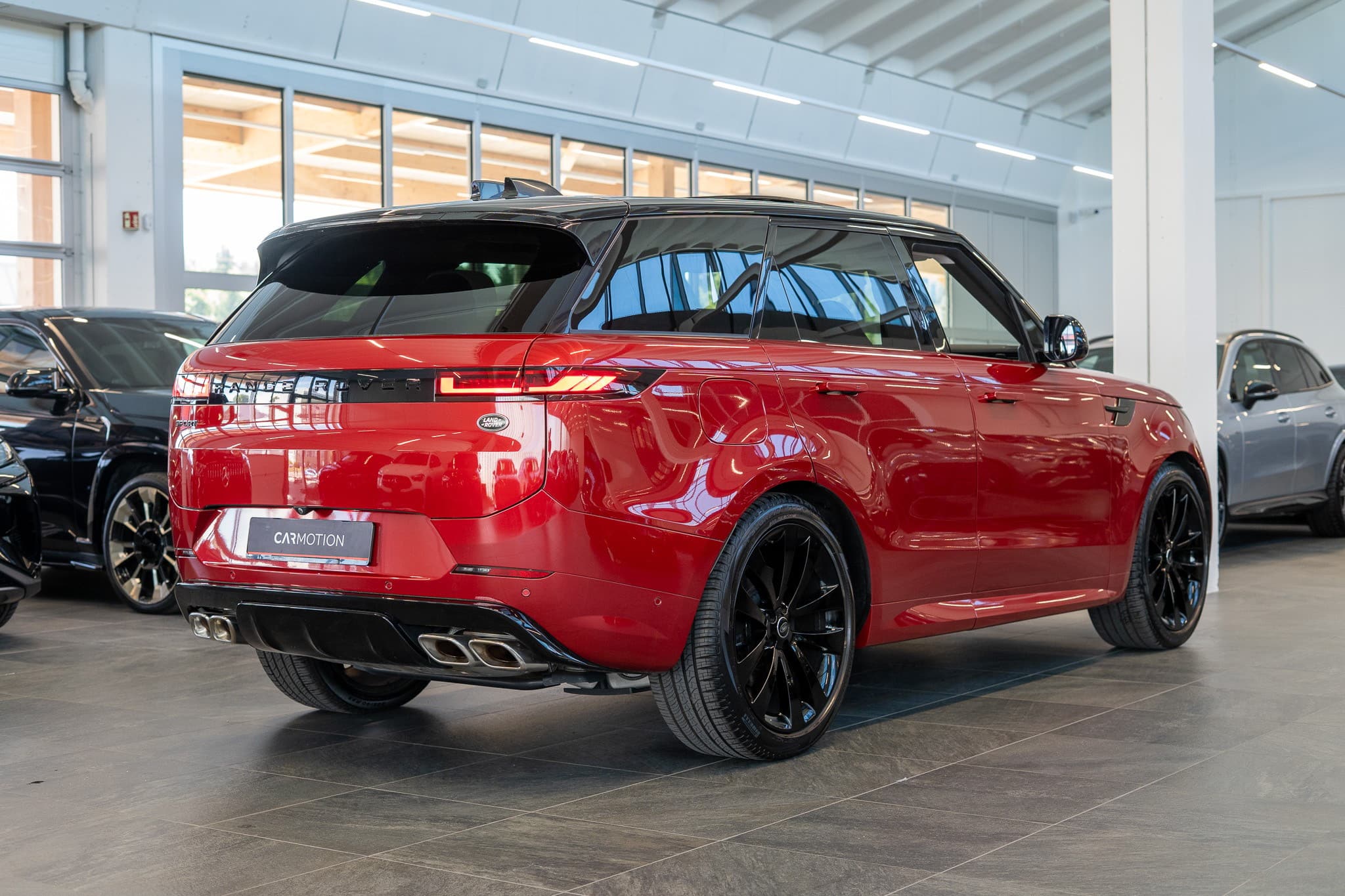 LAND ROVER Range Rover Sport 4.4 V8 First Edition / Fond-Entertainment / 360°Kamera / - Bild 4