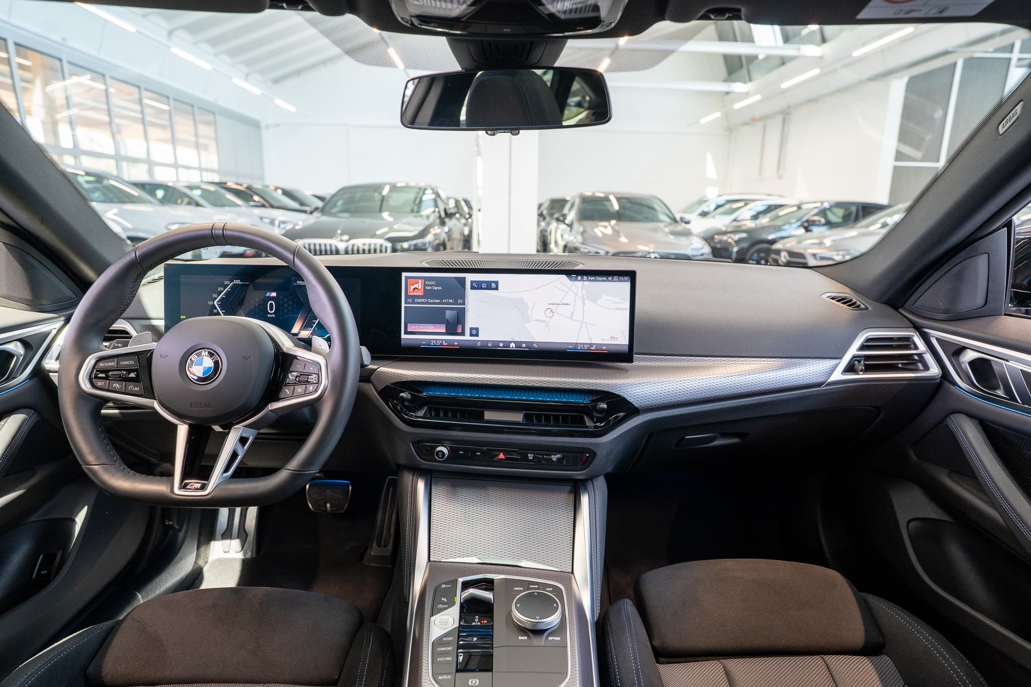 BMW 430i xDrive M Sport Gran Coupé / LCI /Glasdach / Rückfahrkamera / - Bild 16